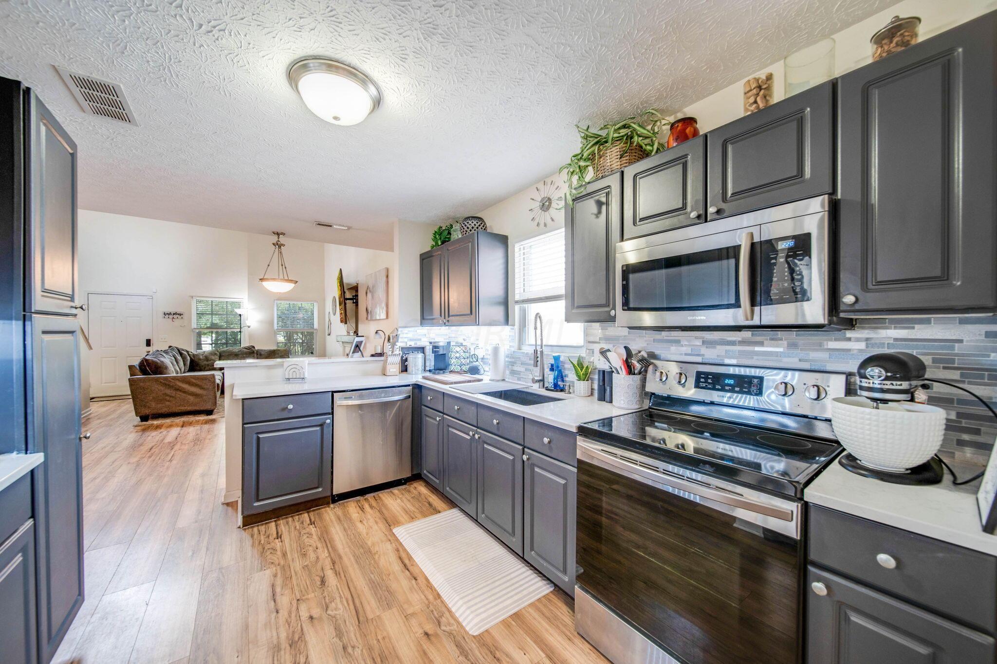 6183 Norway Glen Avenue