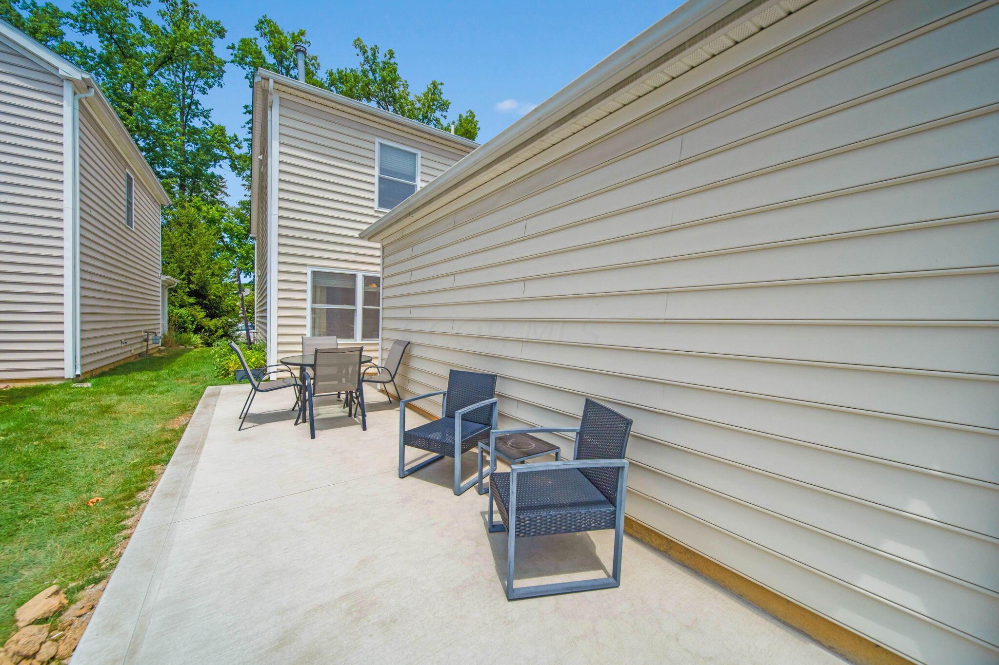 6183 Norway Glen Avenue