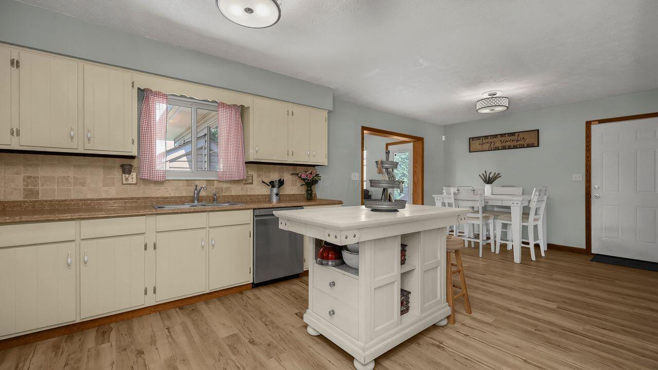 3956 Chancellor Drive