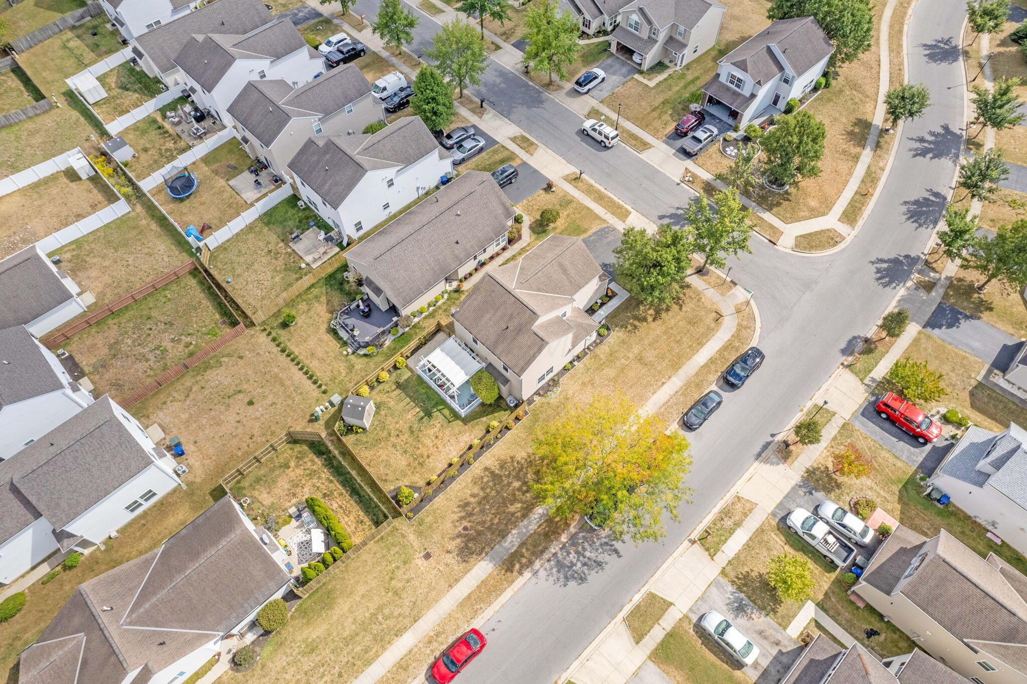 6846 Manor Crest Lane