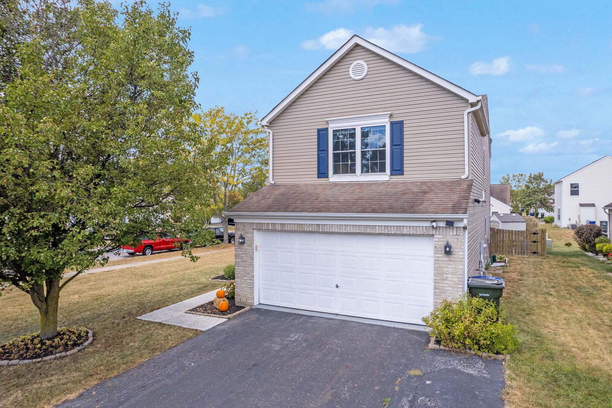 6846 Manor Crest Lane