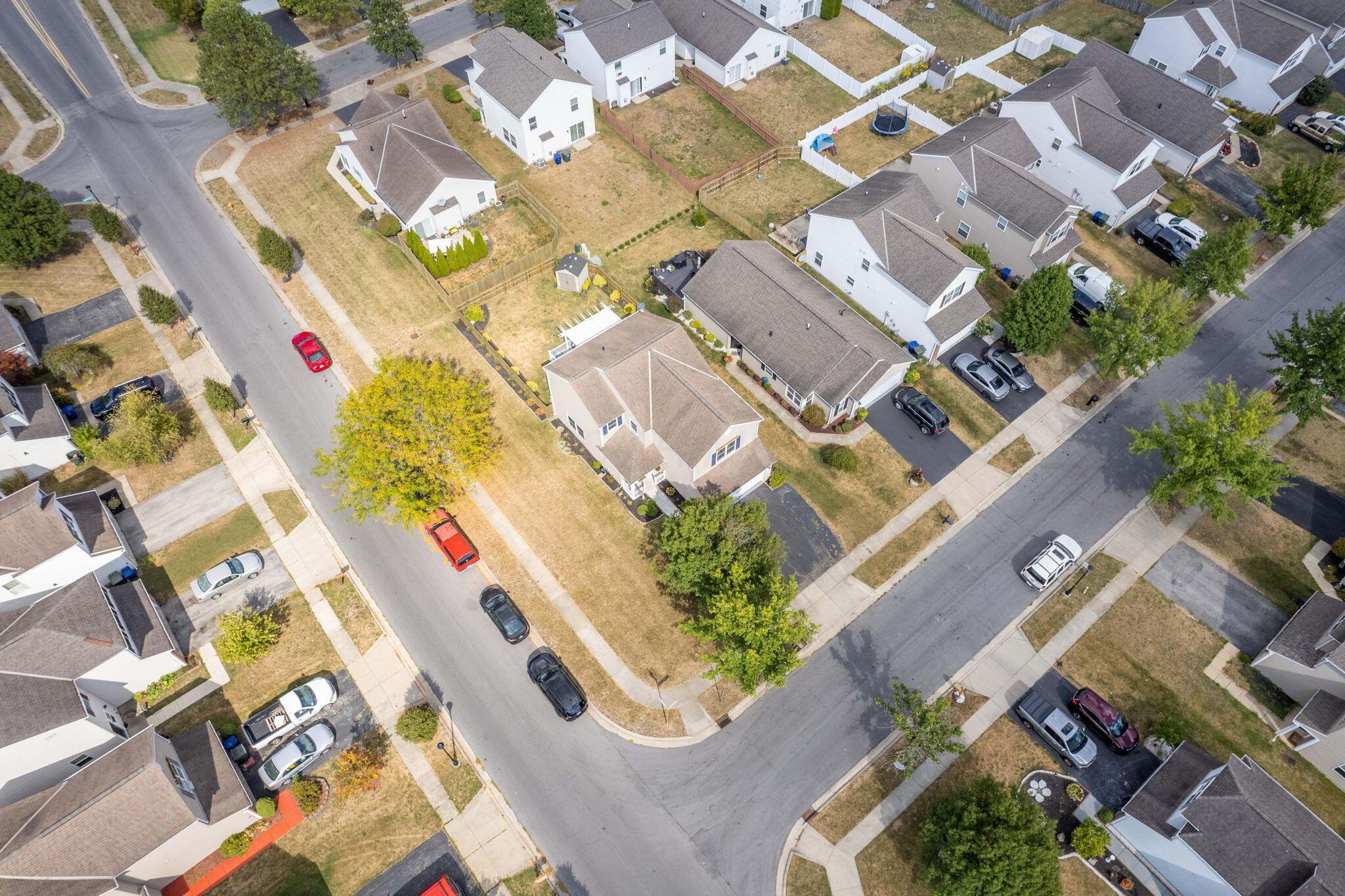 6846 Manor Crest Lane