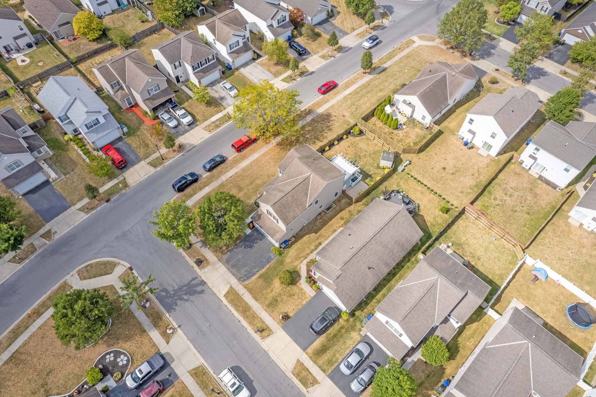 6846 Manor Crest Lane