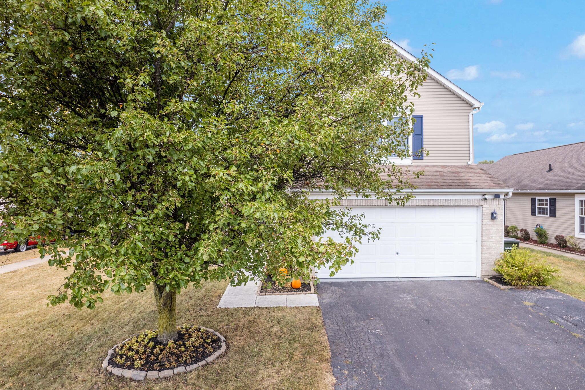 6846 Manor Crest Lane