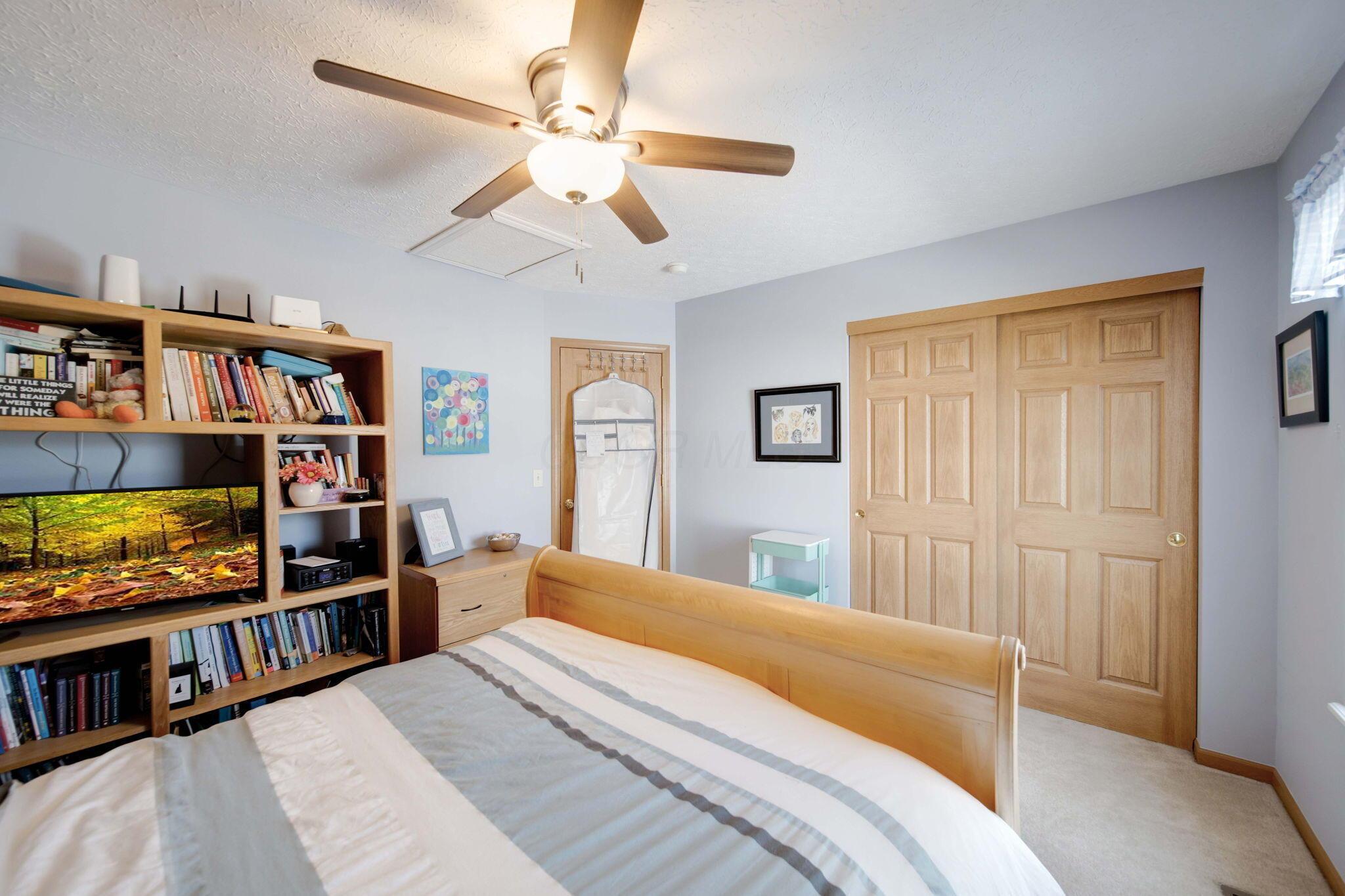 6846 Manor Crest Lane