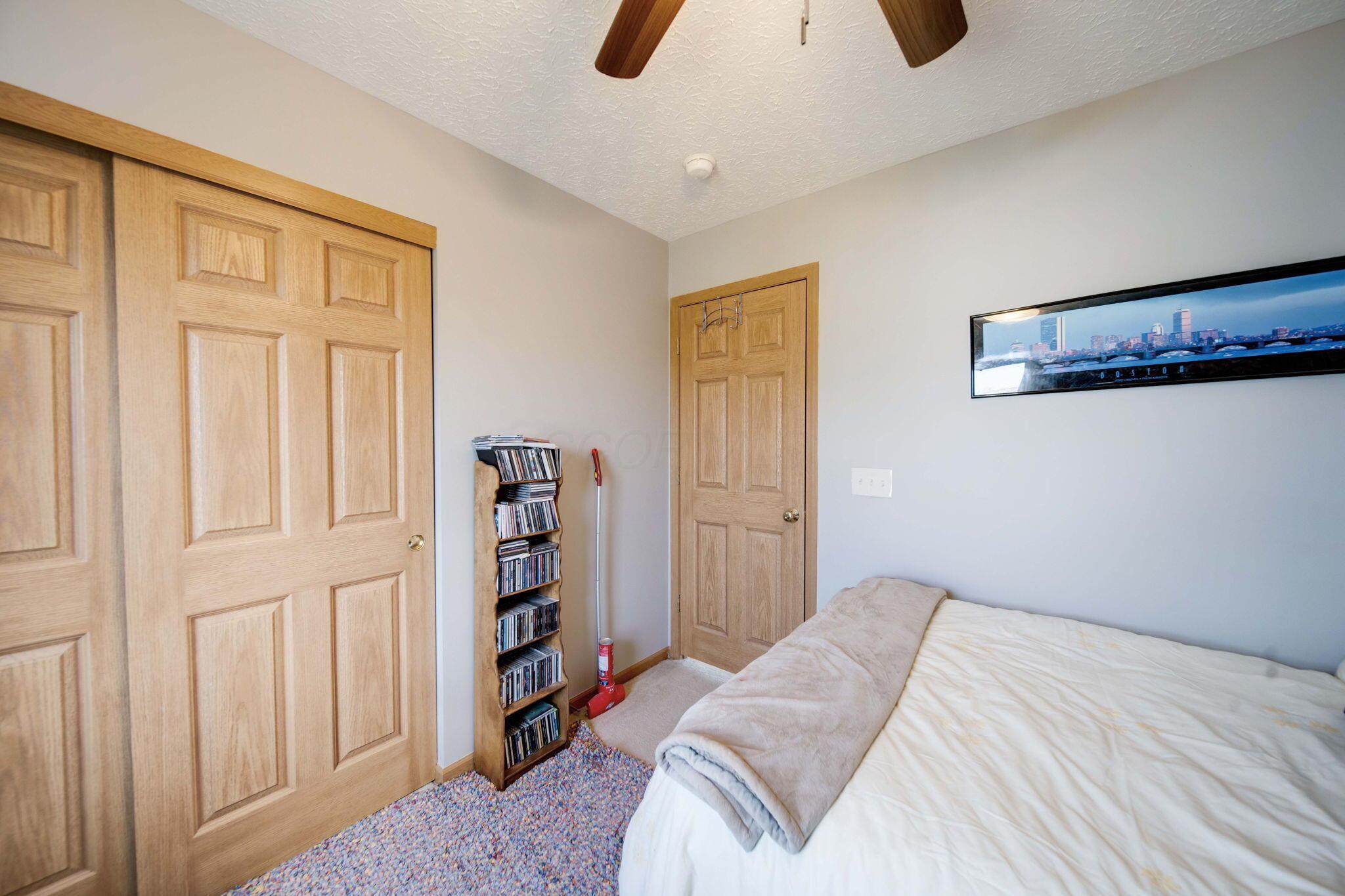 6846 Manor Crest Lane