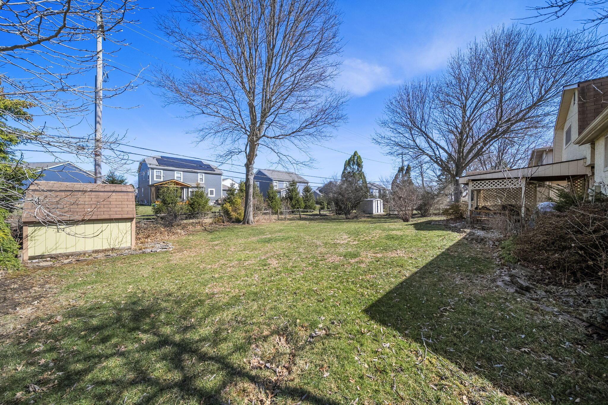 1062 Hepplewhite Street