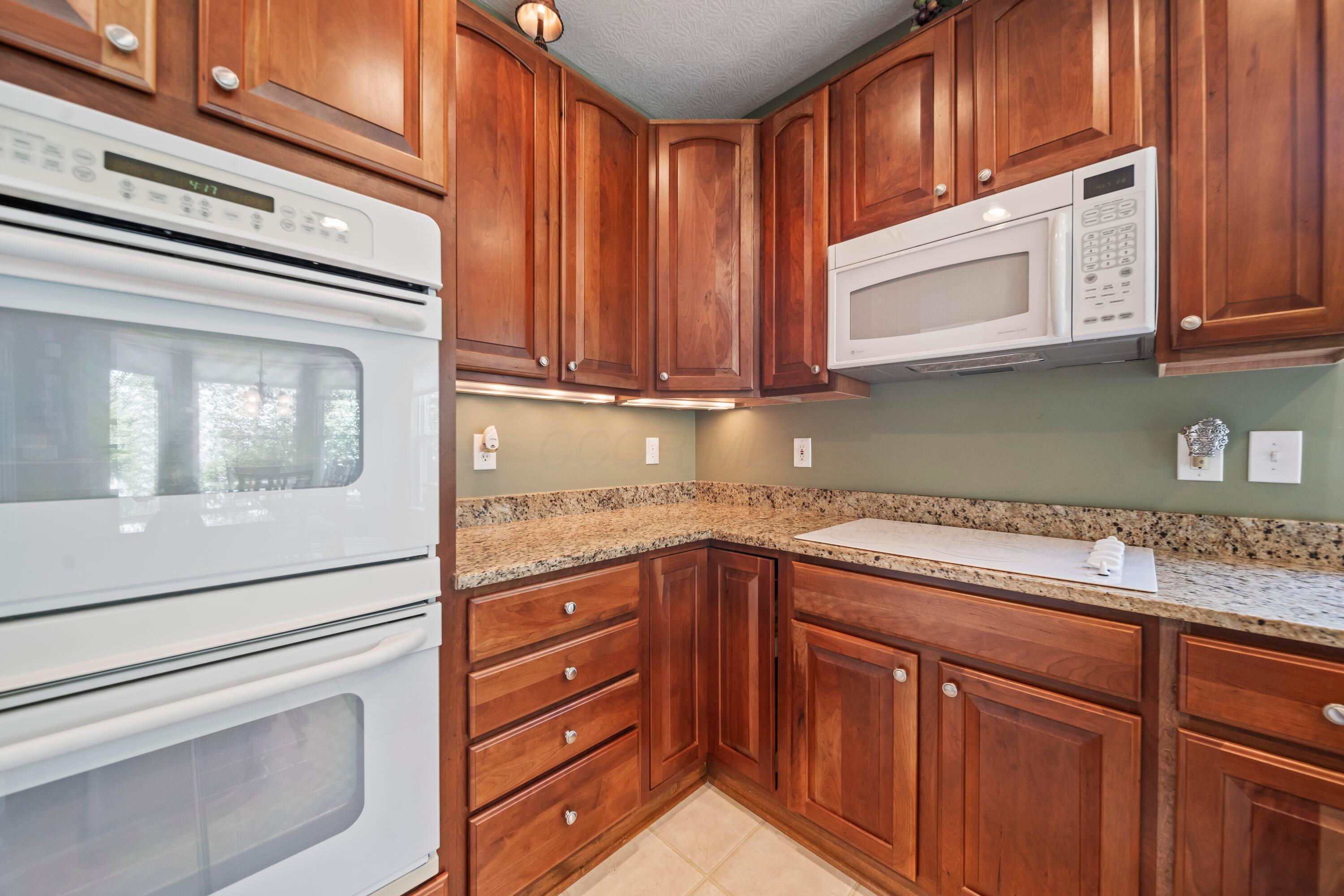 5375 Ketterington Lane