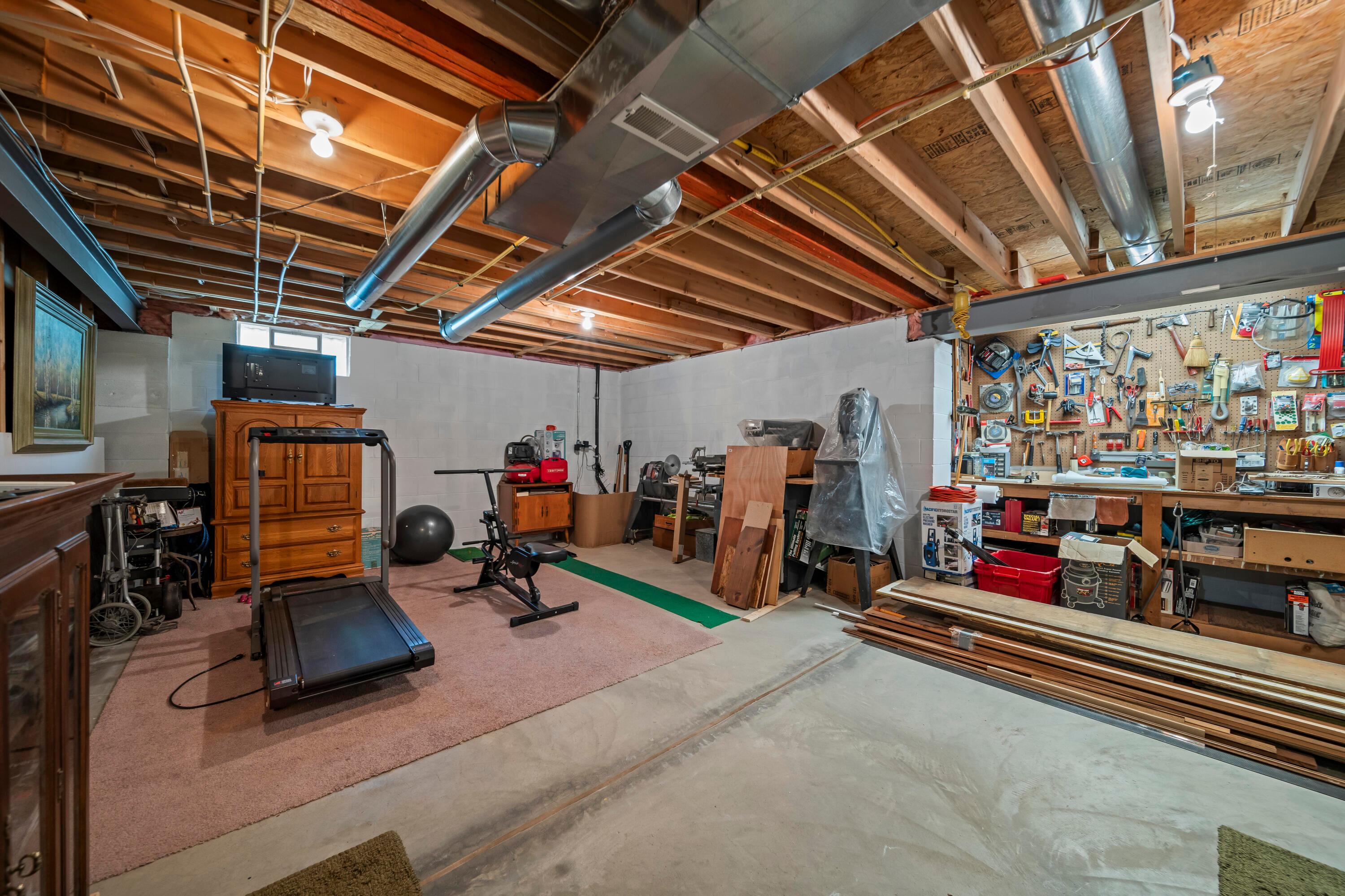 5375 Ketterington Lane