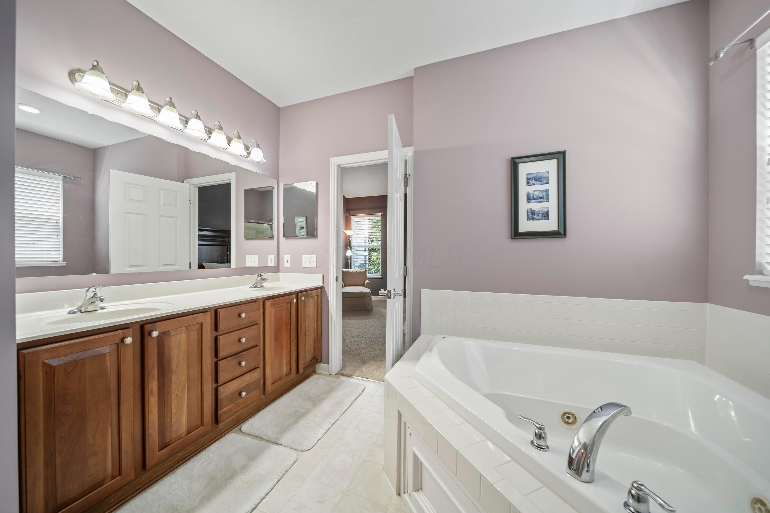 5375 Ketterington Lane