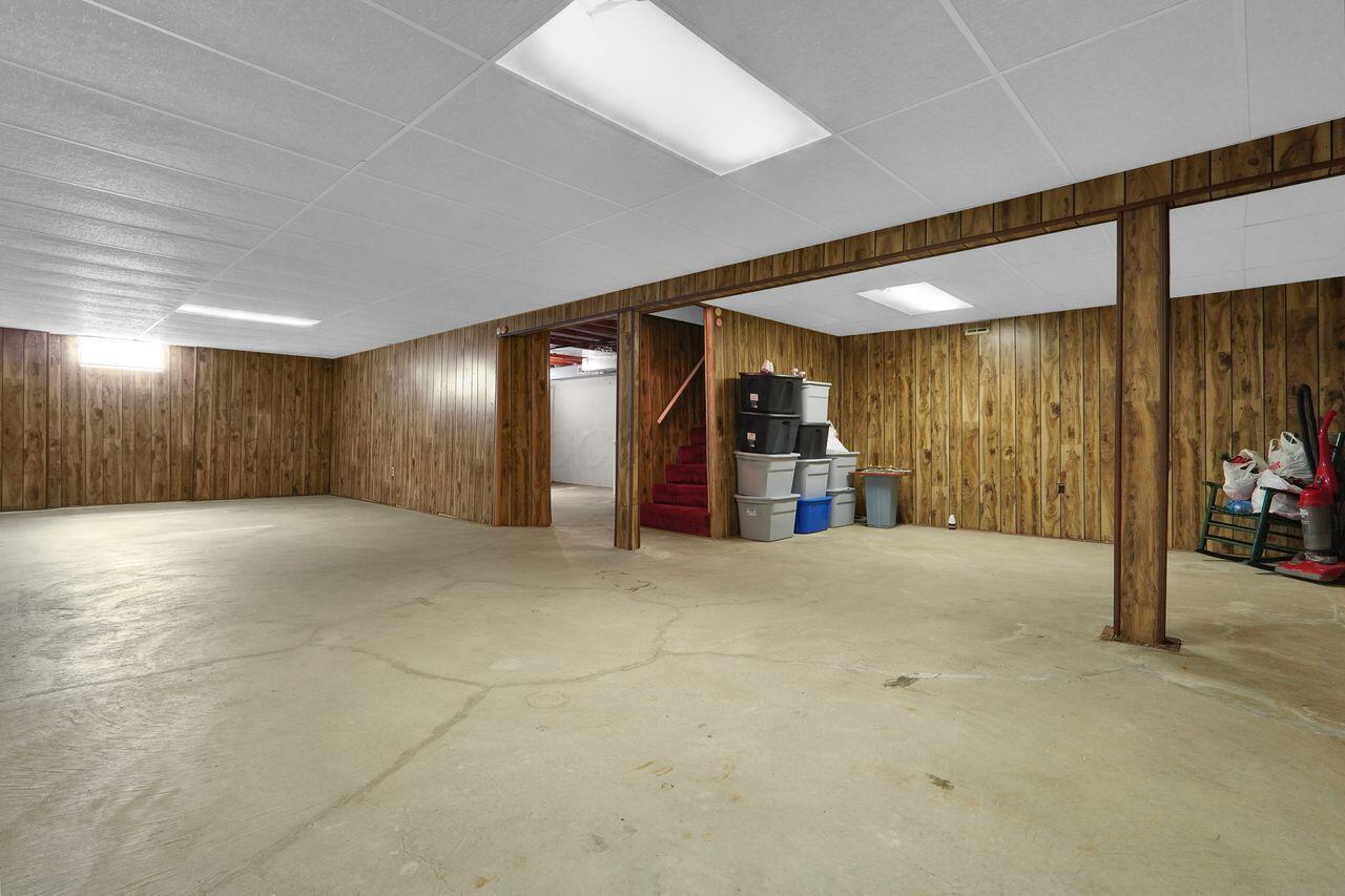 761 County Line Road