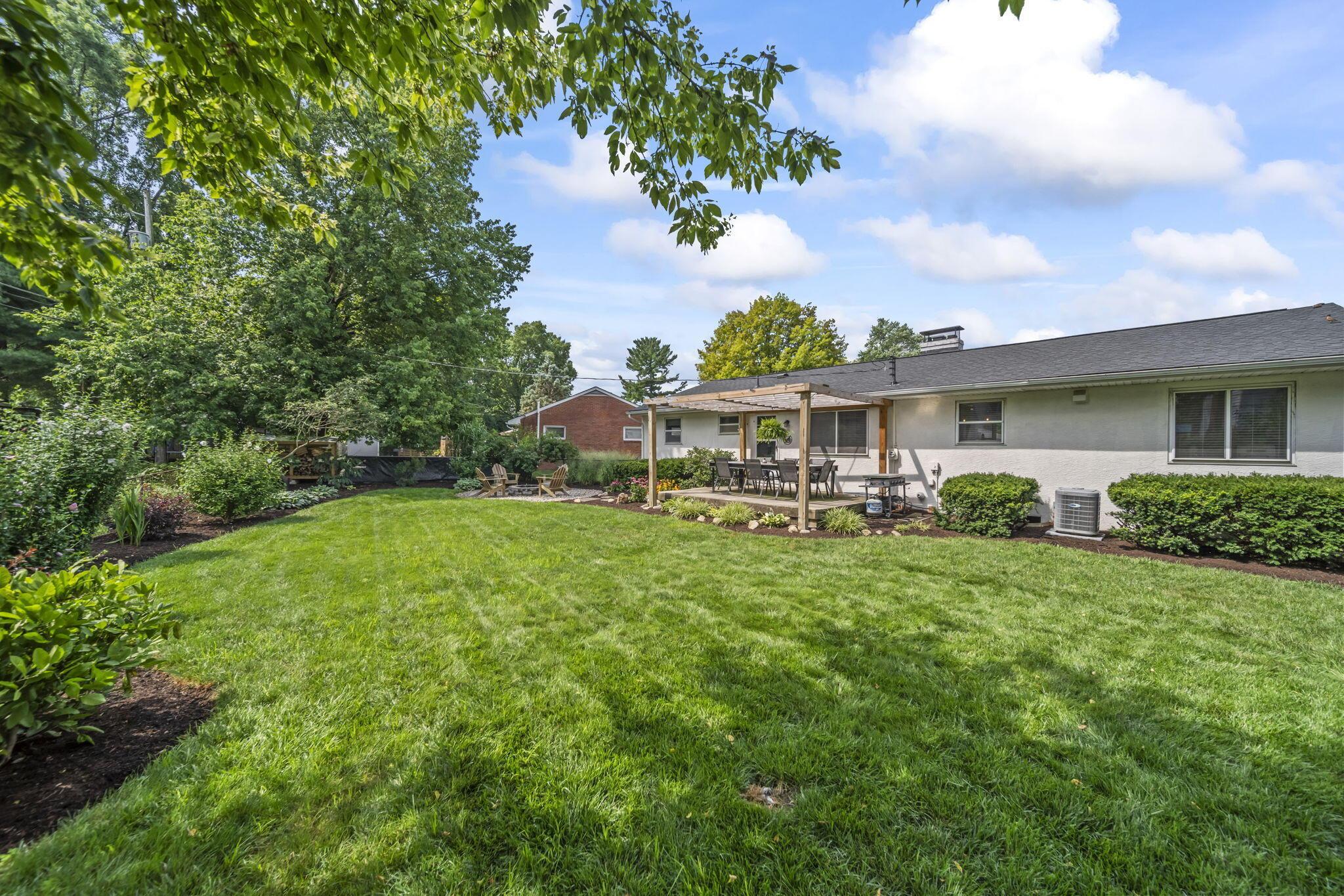 518 E Clearview Avenue