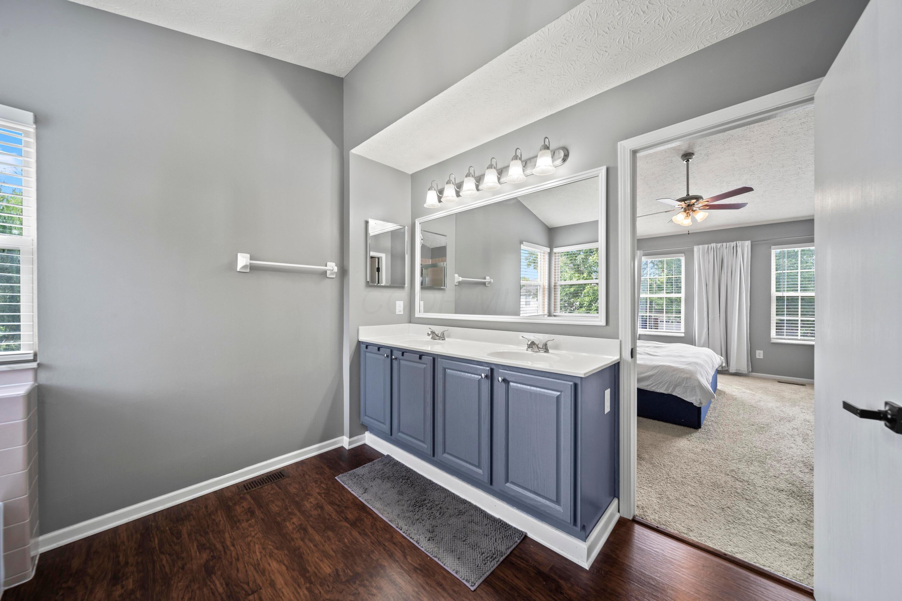 3294 Scioto Glen Avenue