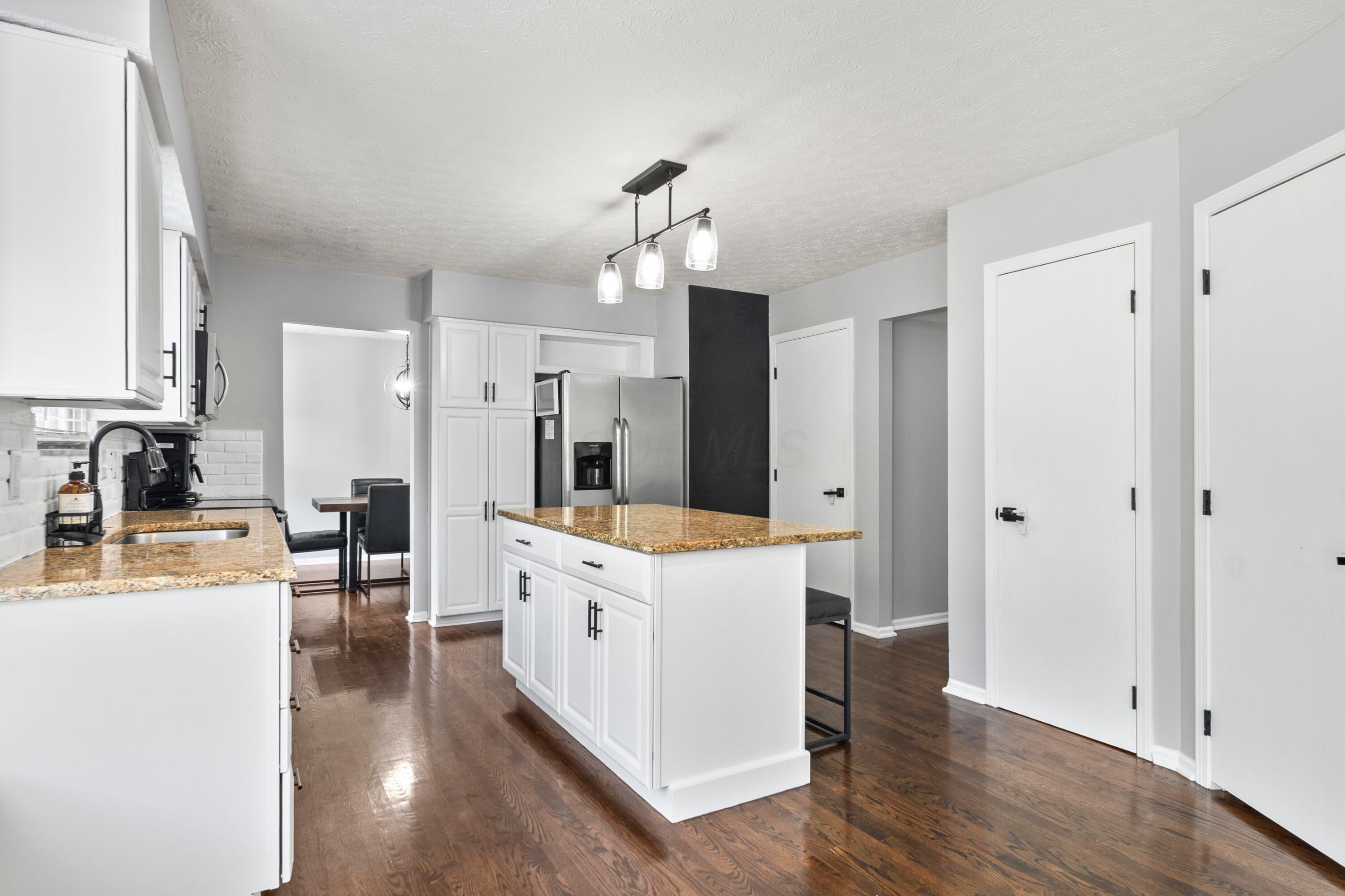 3294 Scioto Glen Avenue