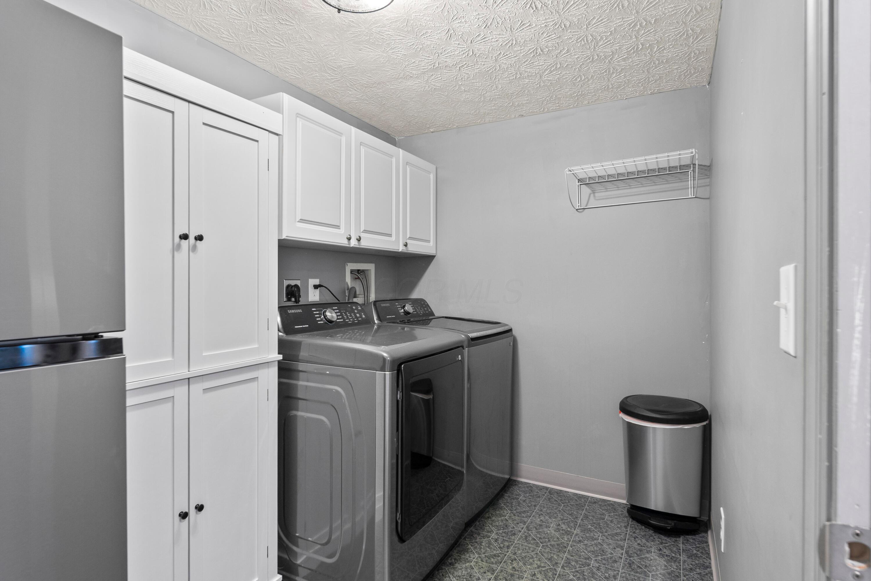 3294 Scioto Glen Avenue