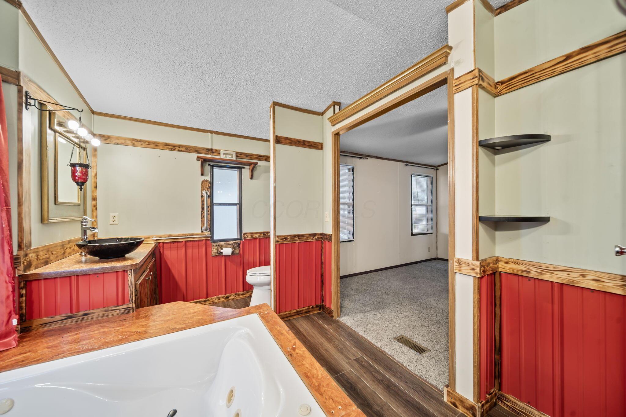 1330 Hanover Road, 203