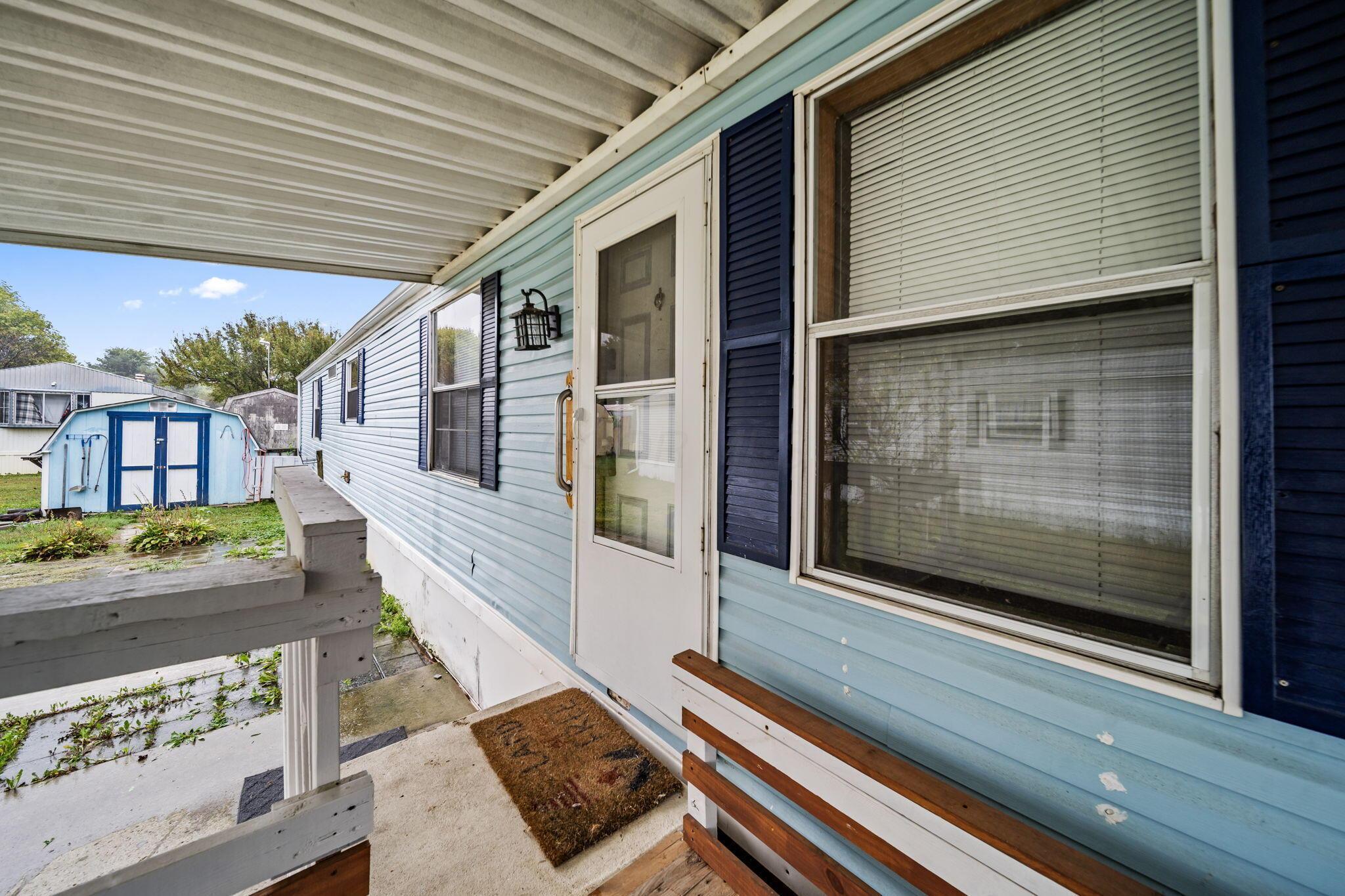 1330 Hanover Road, 203