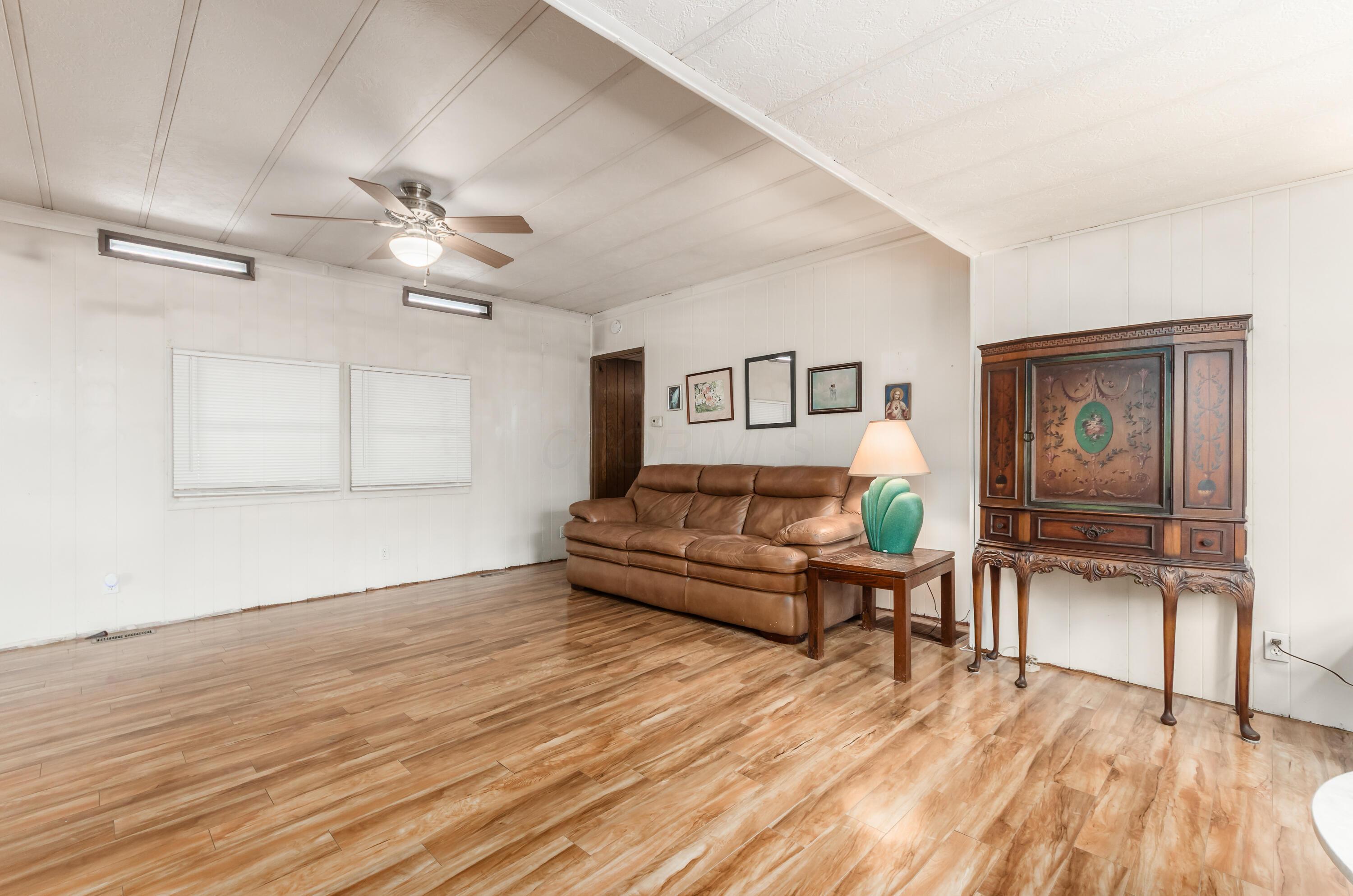 5444 Carson City Lane