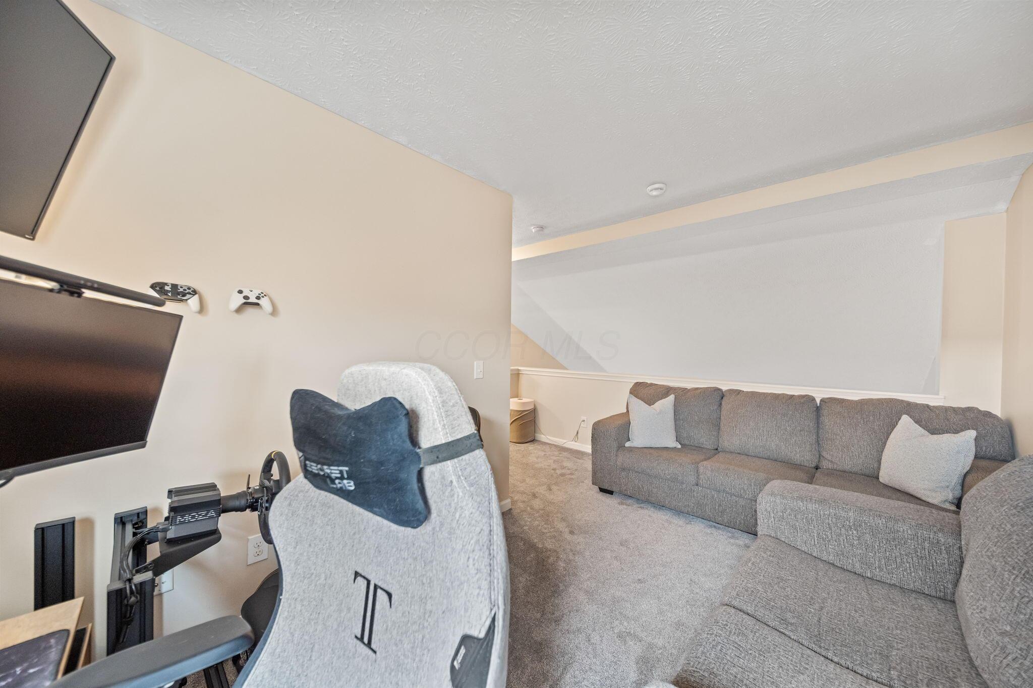 5661 Marshfield Drive