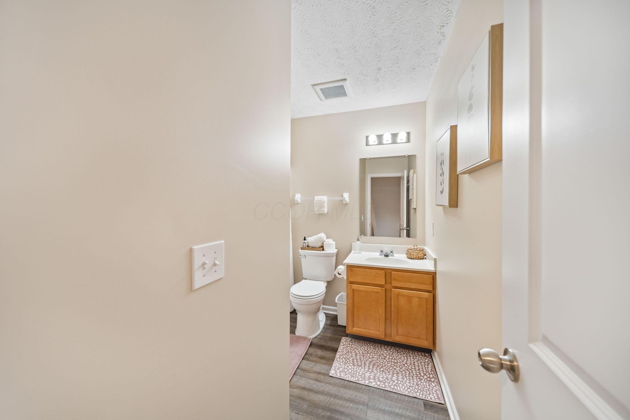 5661 Marshfield Drive