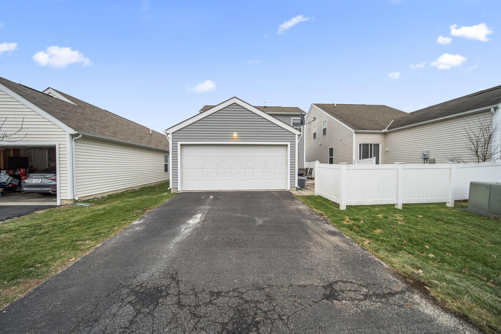 5661 Marshfield Drive