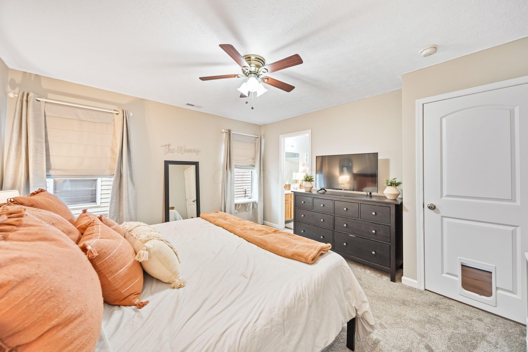 5661 Marshfield Drive