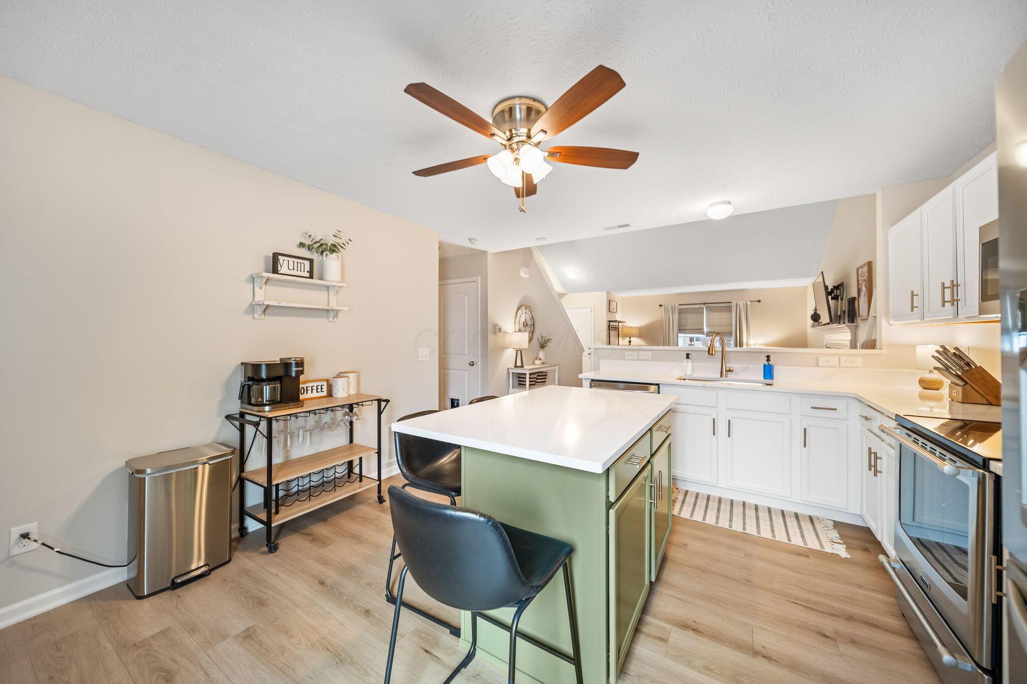 5661 Marshfield Drive