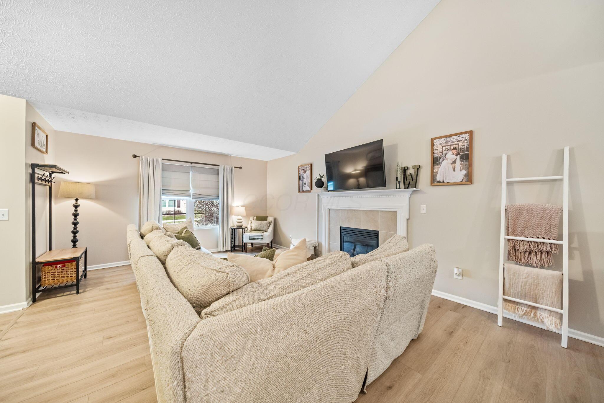 5661 Marshfield Drive