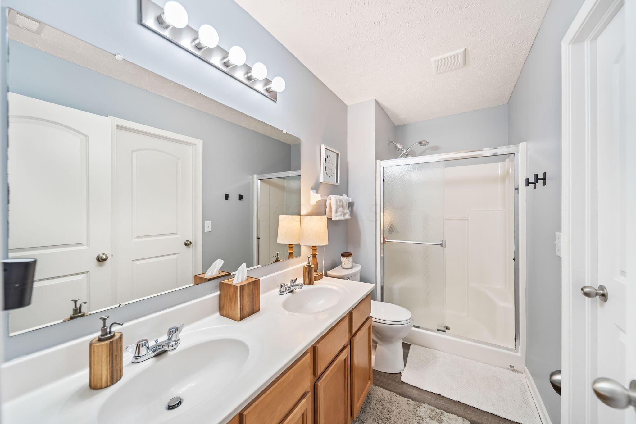 5661 Marshfield Drive