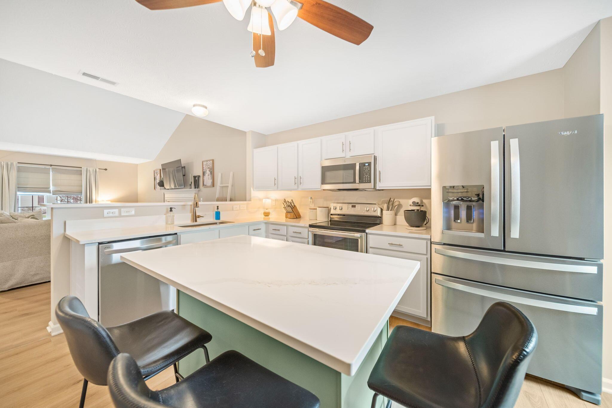 5661 Marshfield Drive