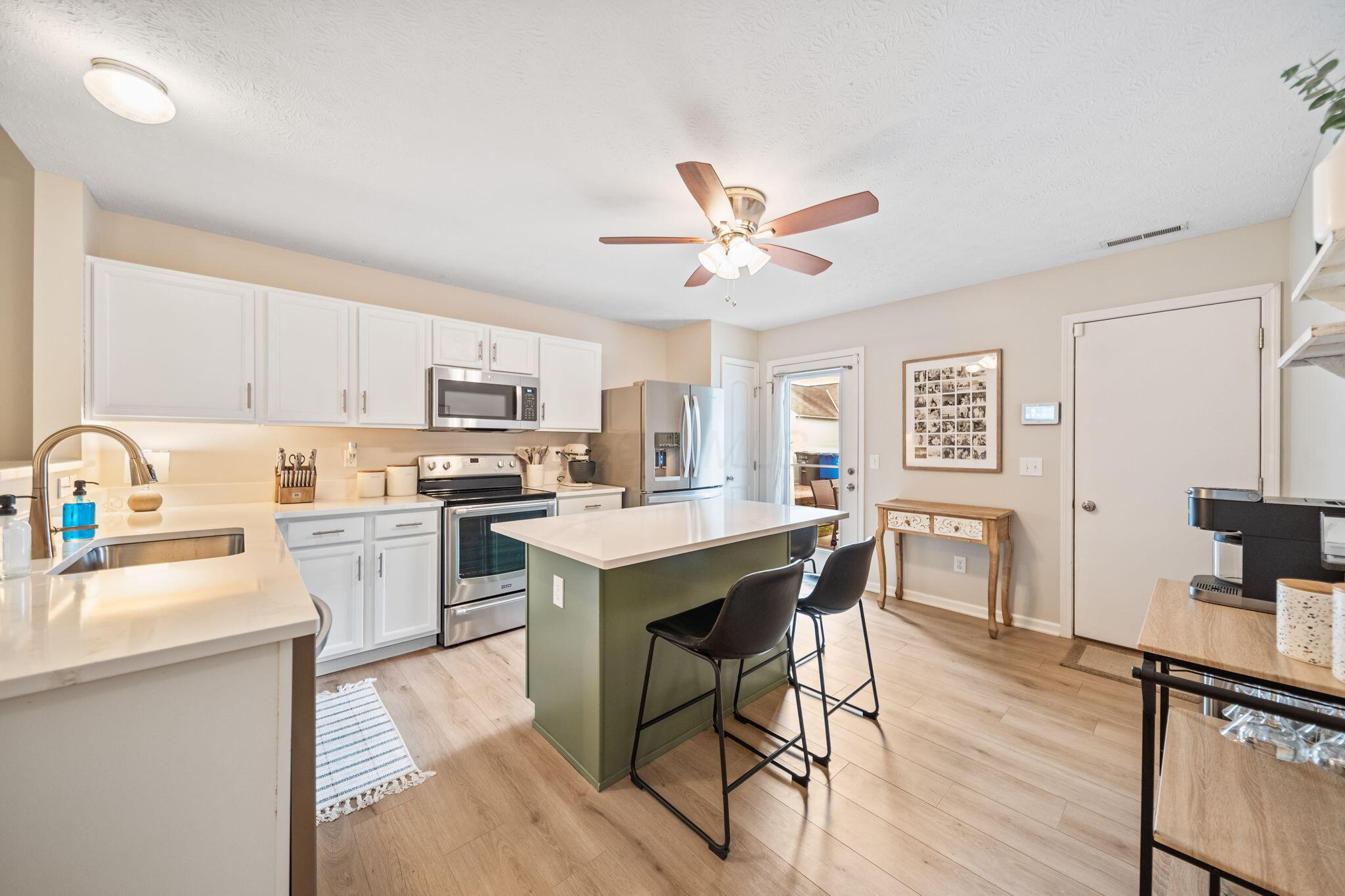 5661 Marshfield Drive