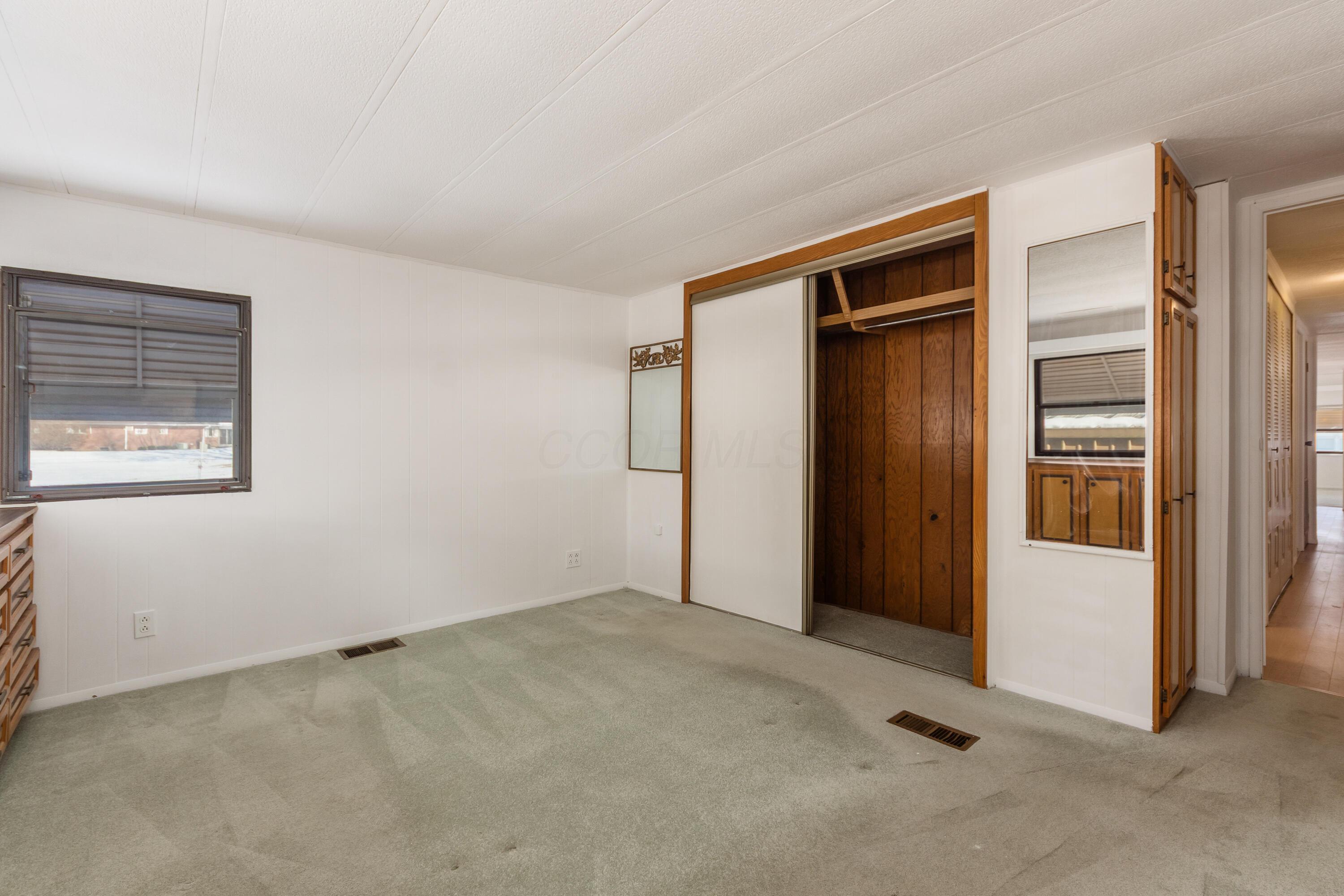 6280 Cartwright Lane N