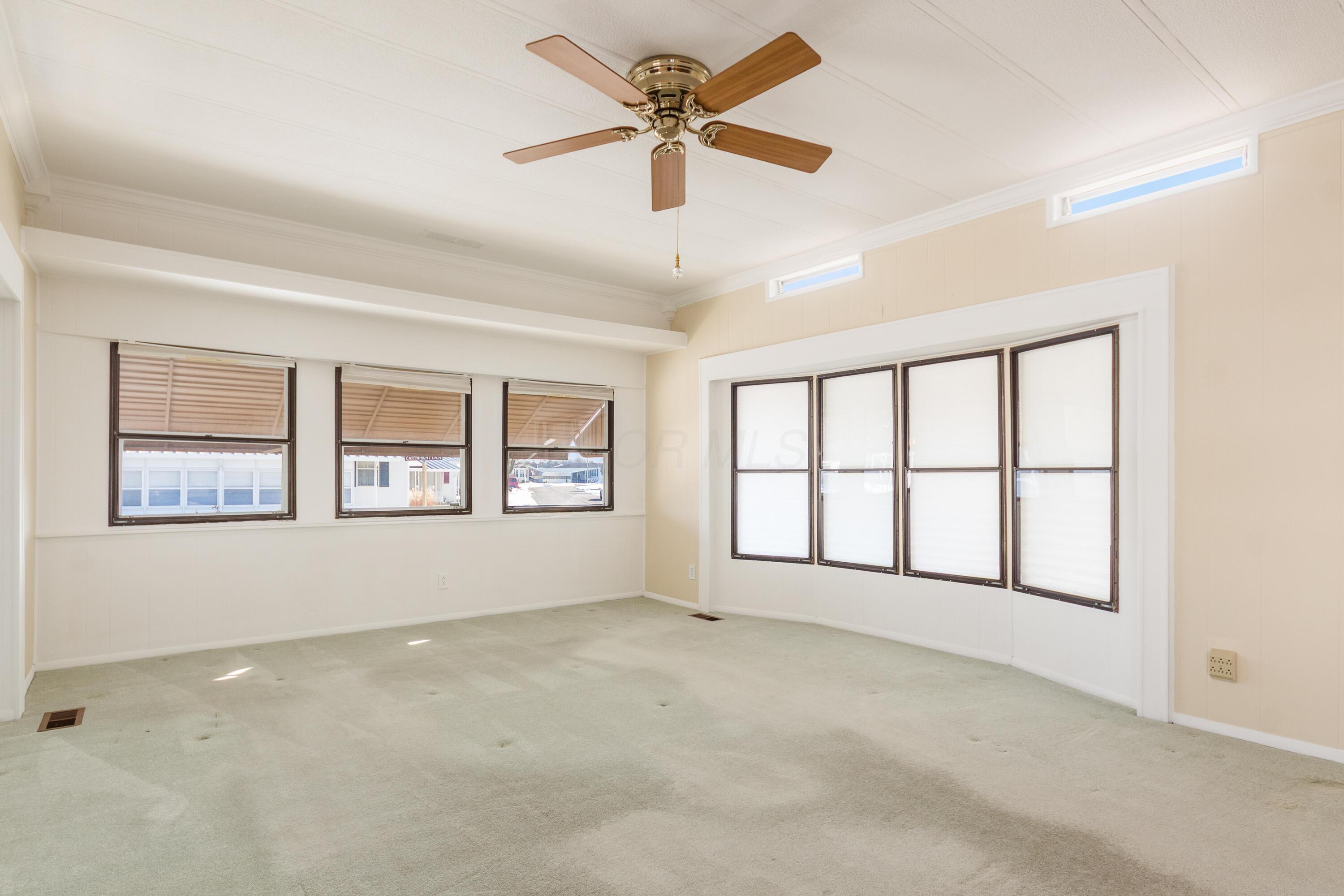 6280 Cartwright Lane N