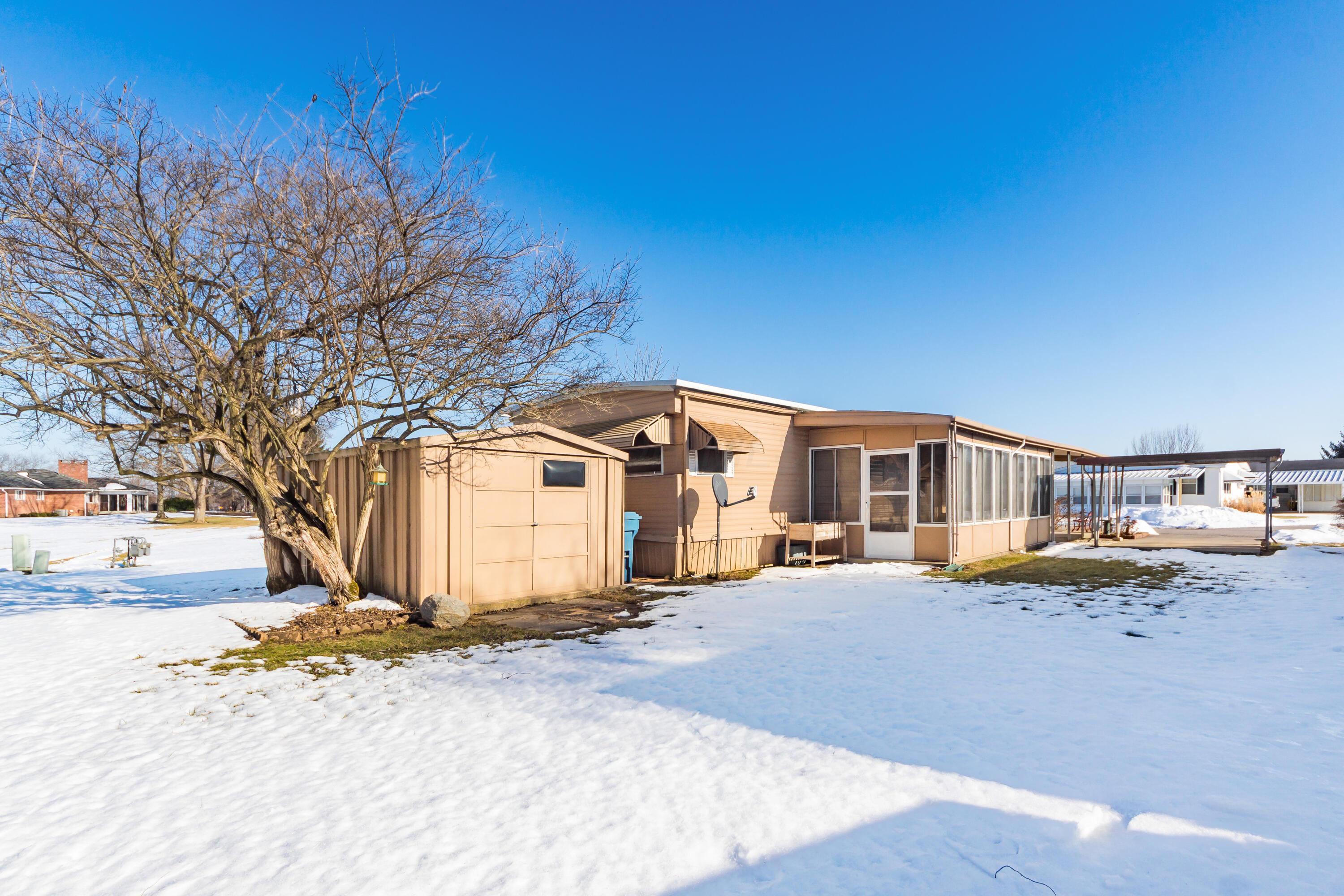 6280 Cartwright Lane N