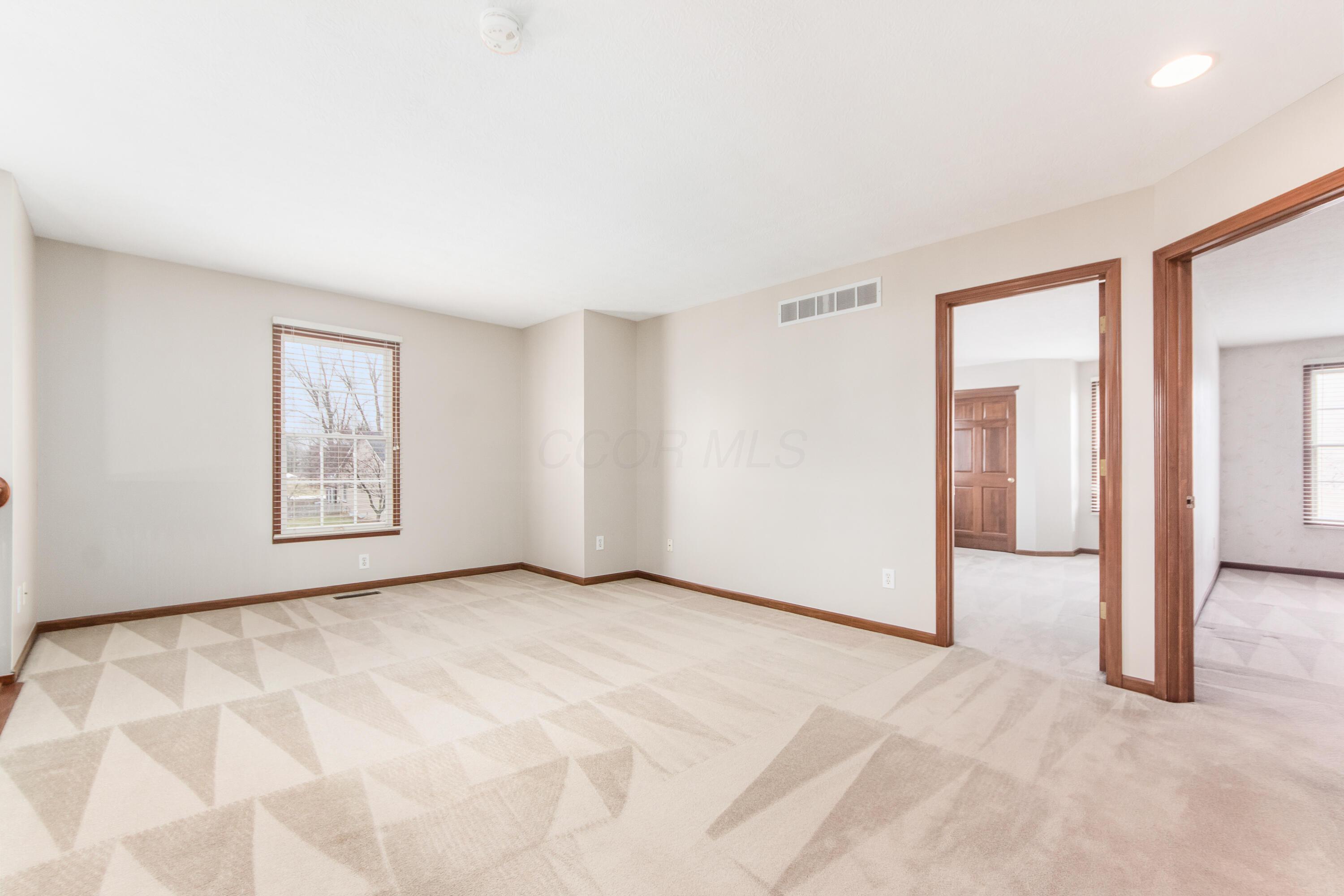 5832 Burnett Drive N