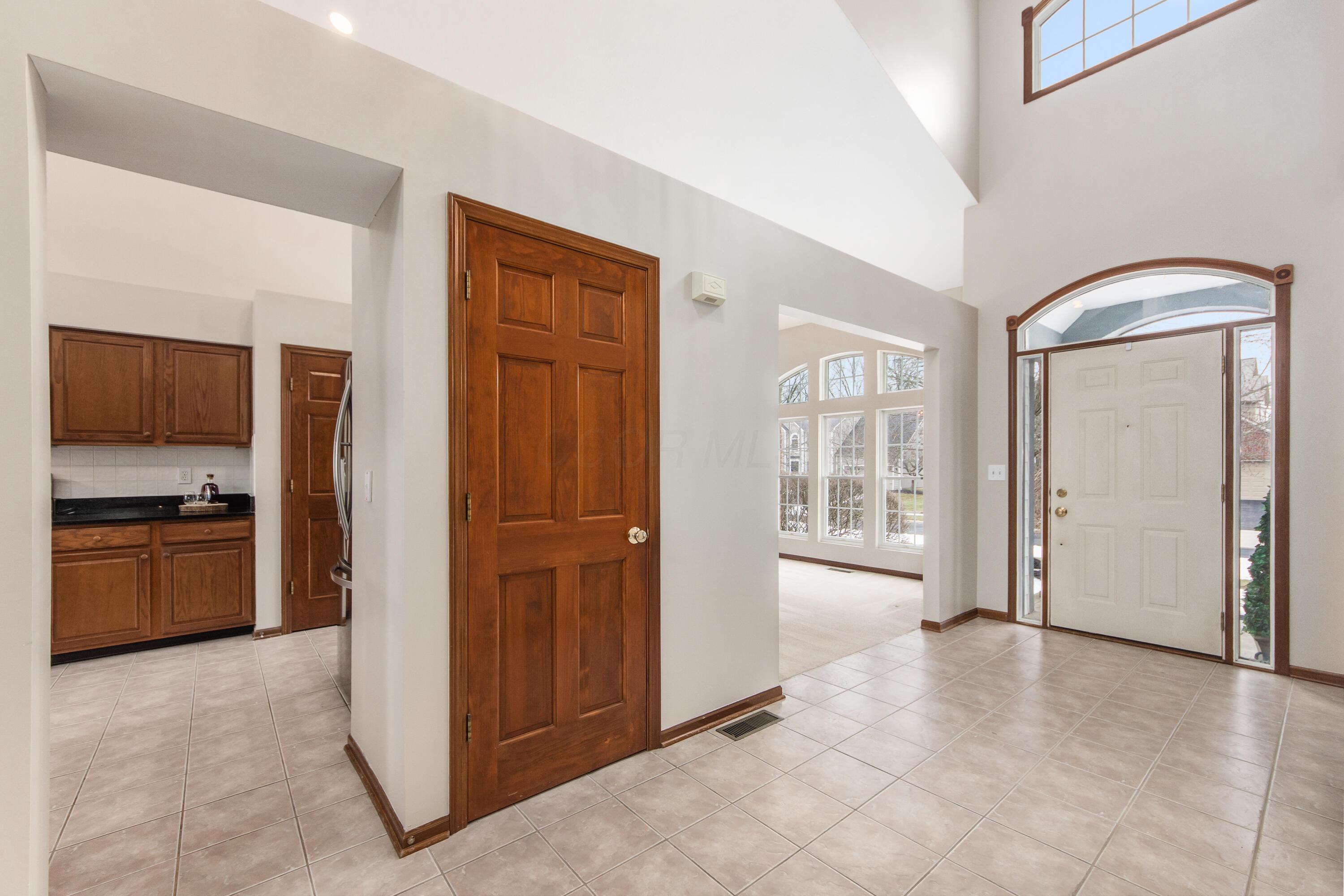 5832 Burnett Drive N