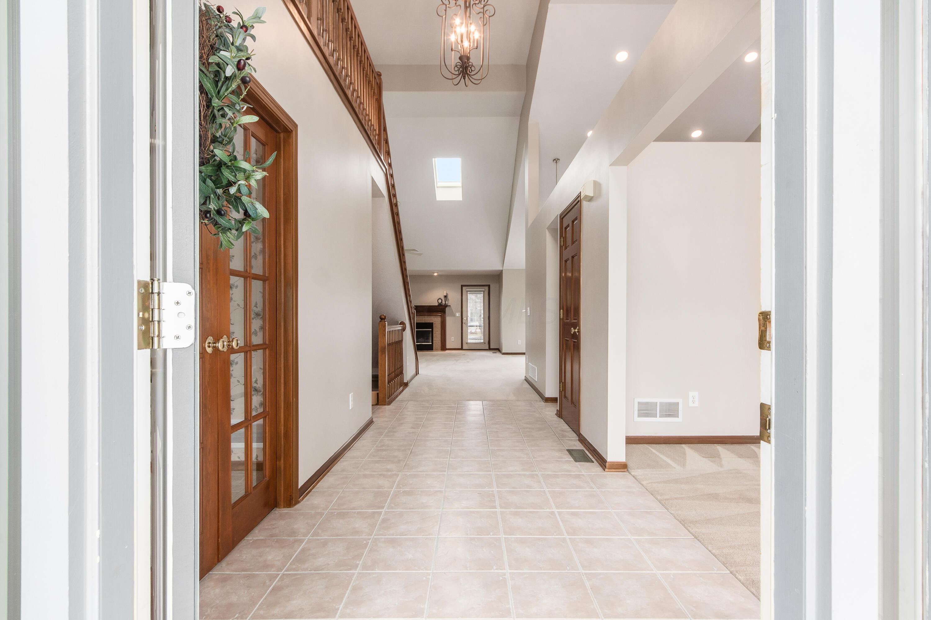 5832 Burnett Drive N