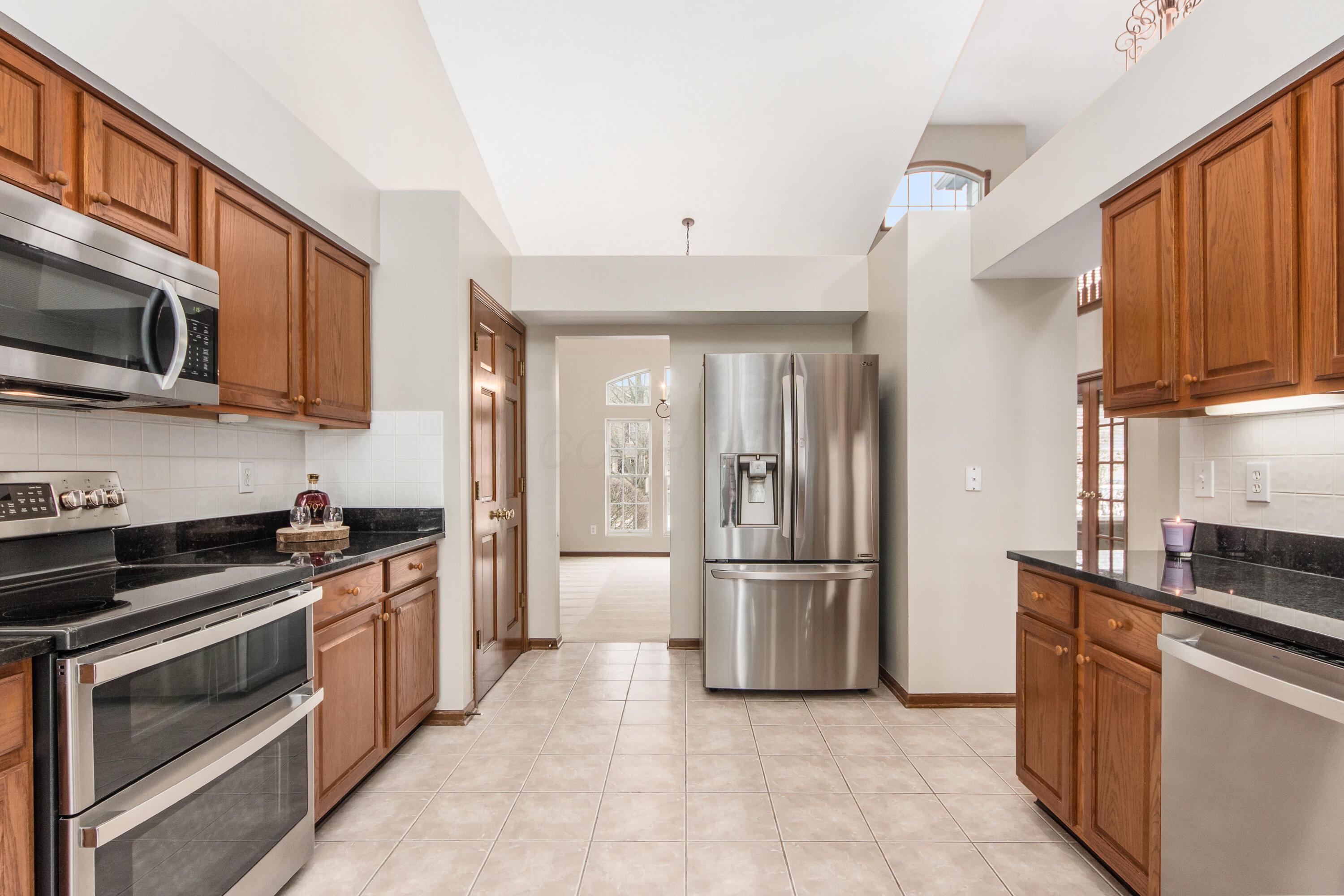 5832 Burnett Drive N