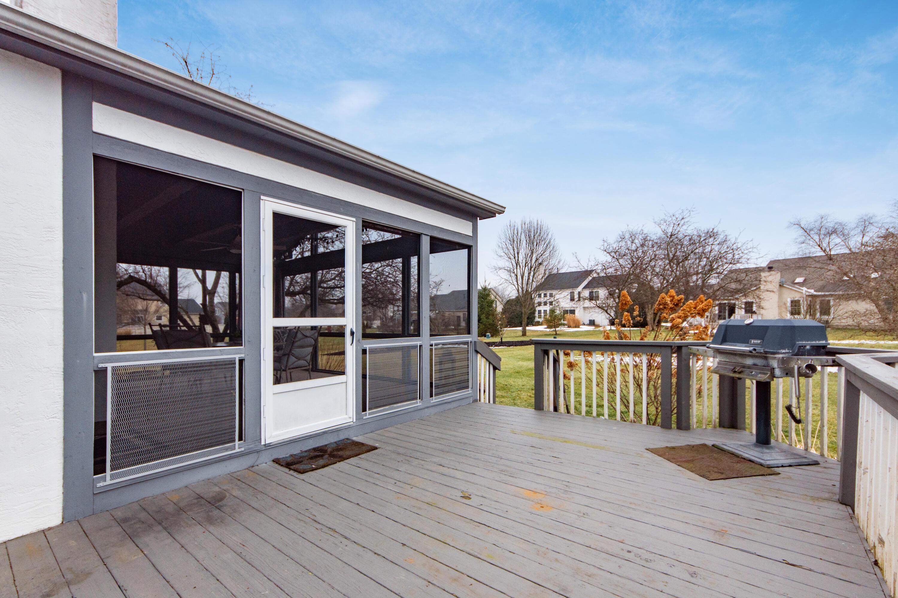 5832 Burnett Drive N