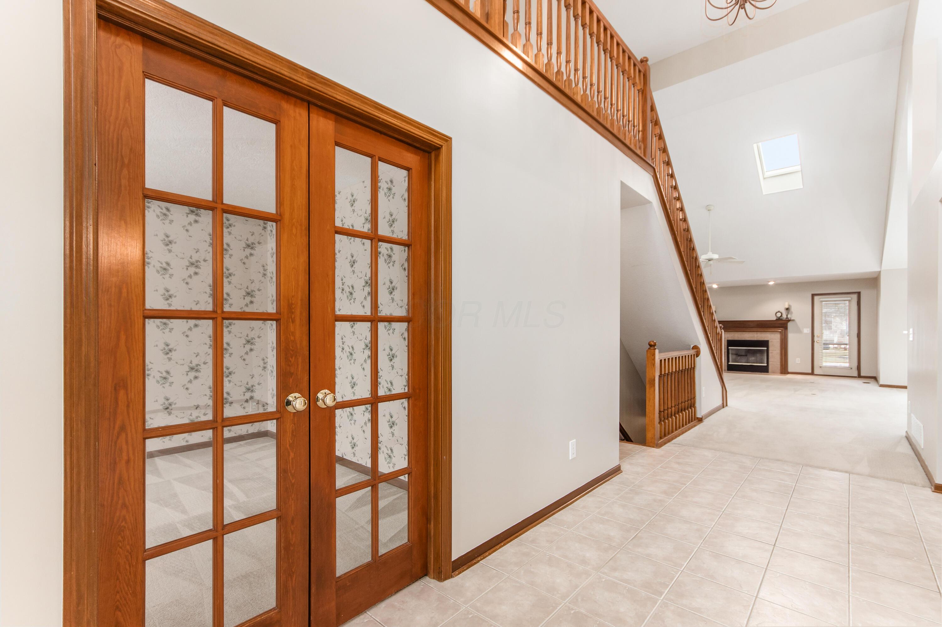 5832 Burnett Drive N