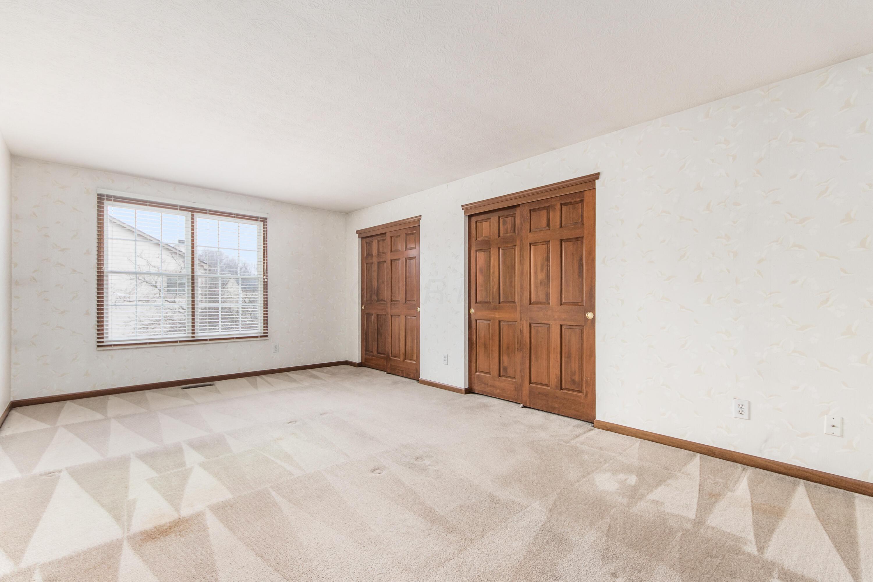 5832 Burnett Drive N