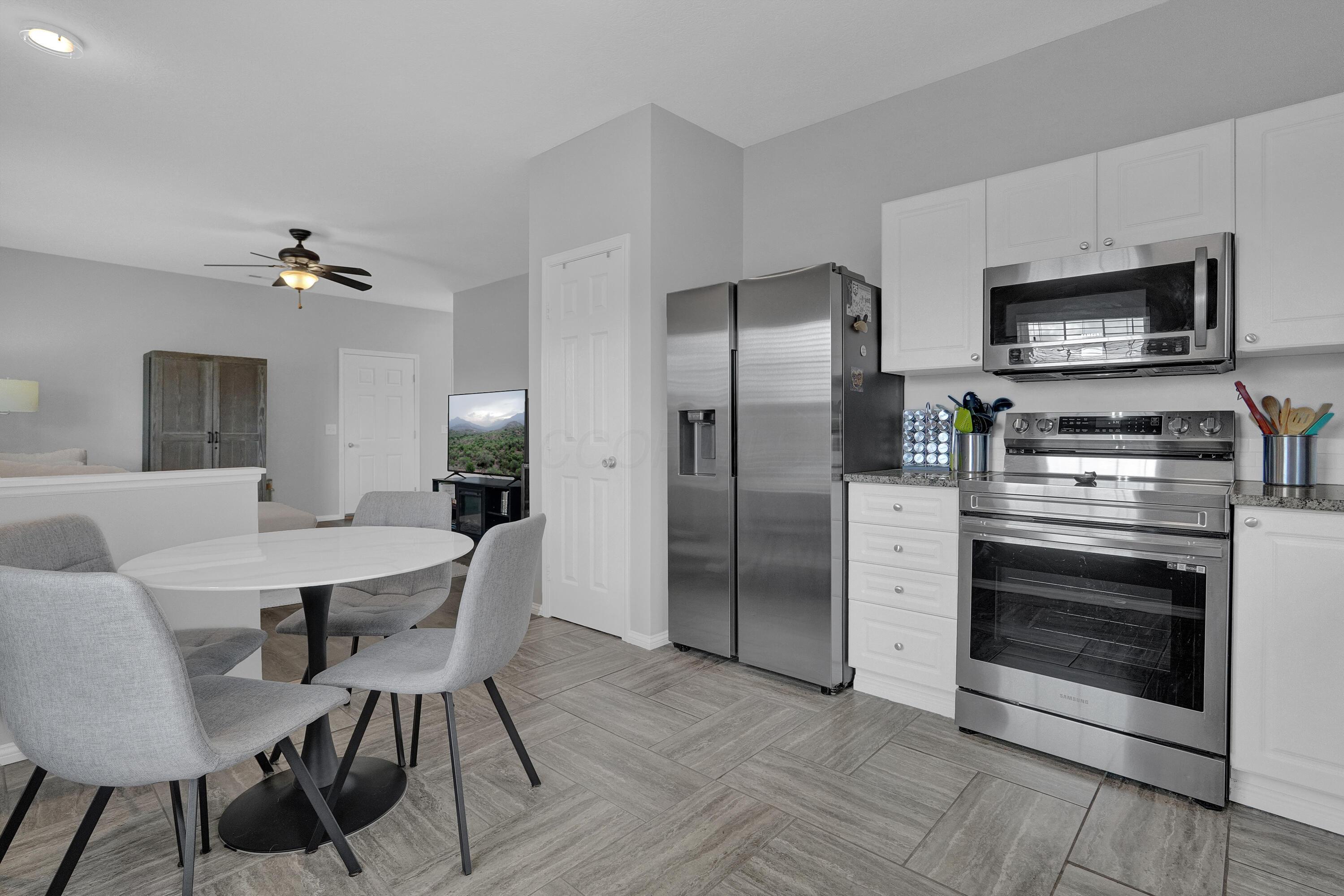 7130 Steel Dust Drive, 1