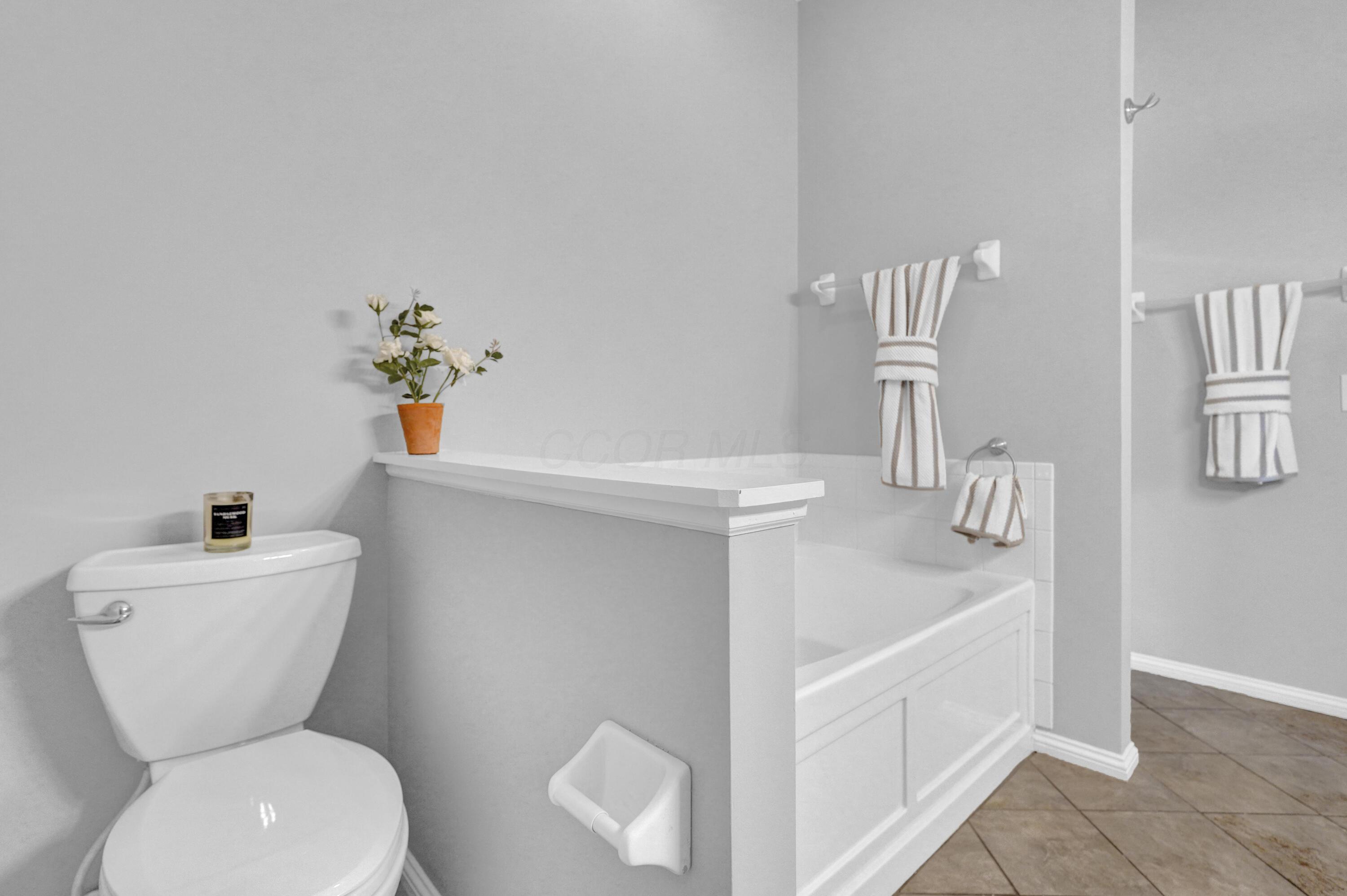 7130 Steel Dust Drive, 1