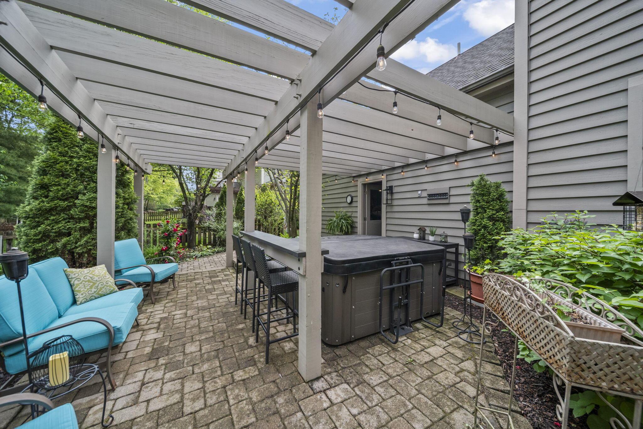 422 Ashford Drive