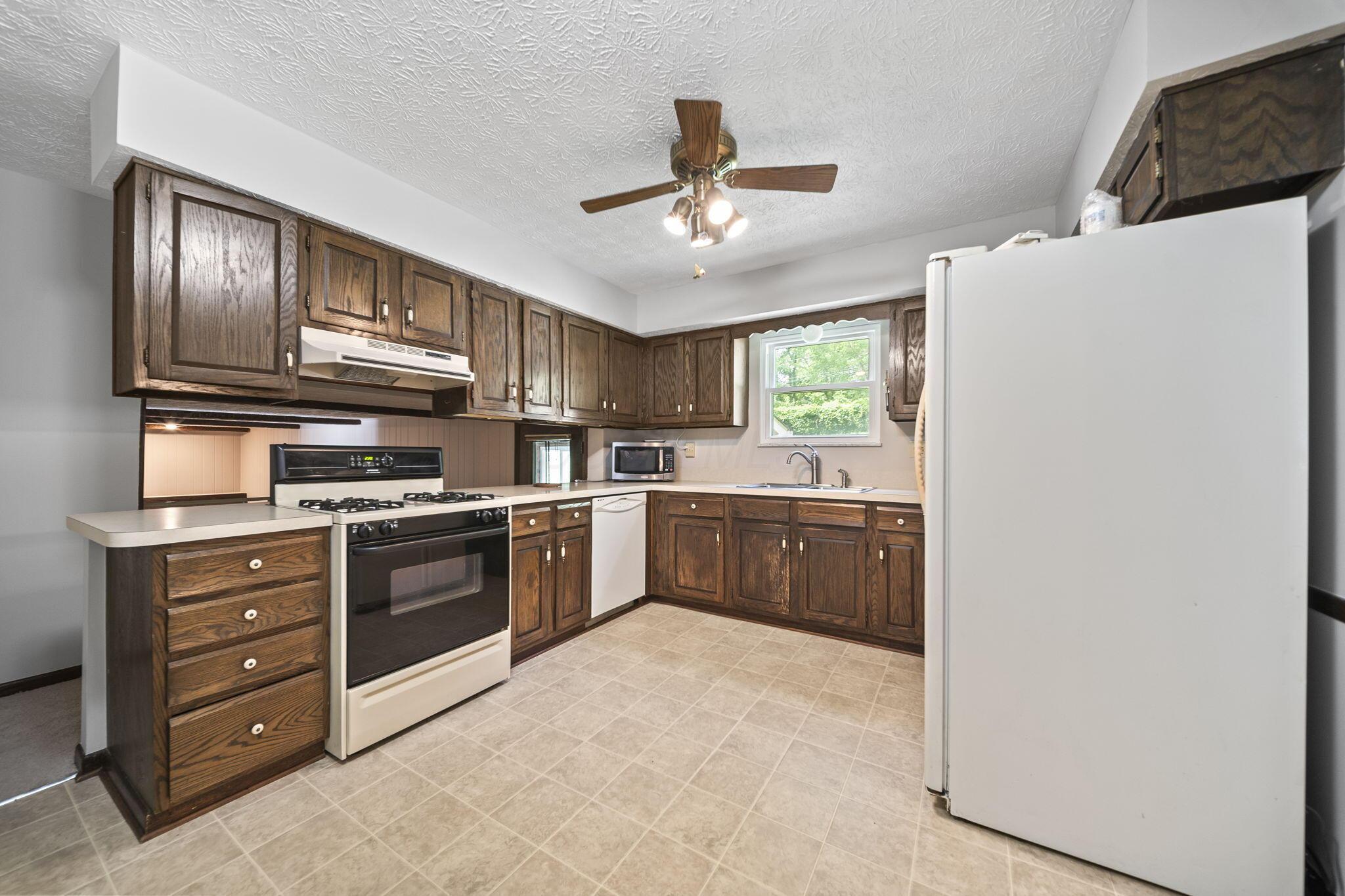 244 Colony Court