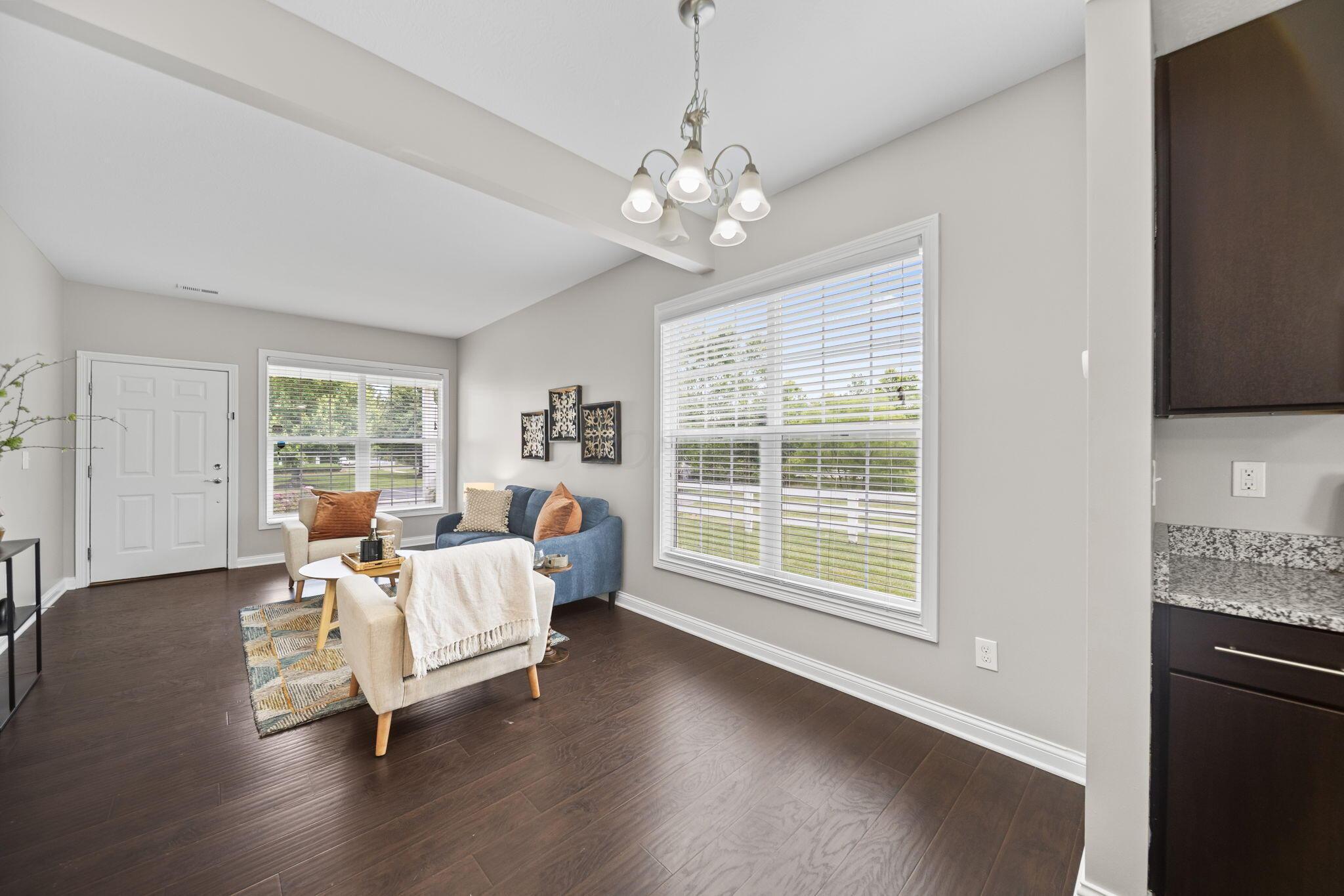 5467 Albany Terrace Way, 1301