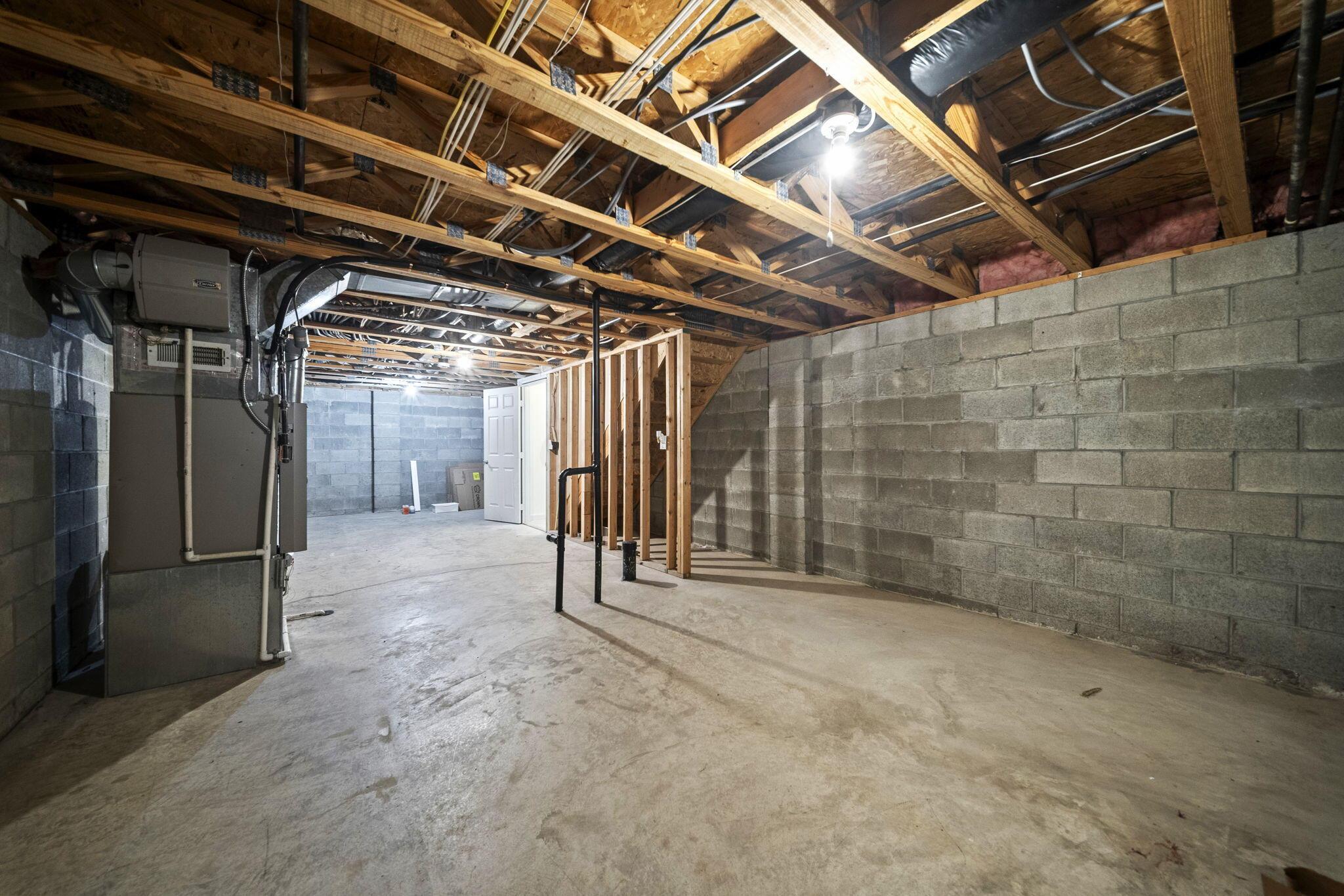 2511 Hyacinth Lane, 56A
