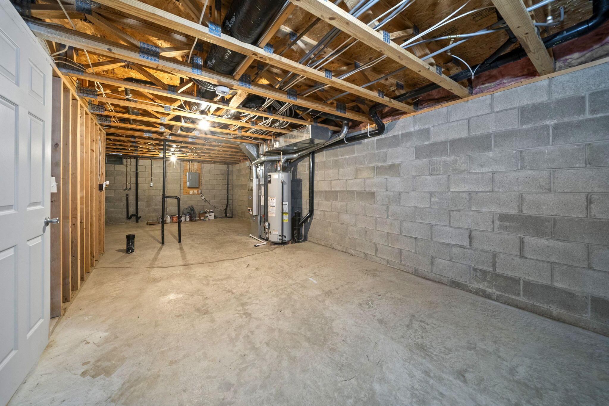 2511 Hyacinth Lane, 56A