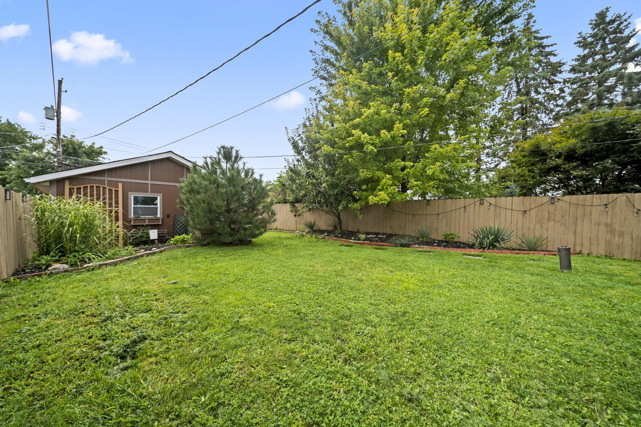 729 Thurman Avenue