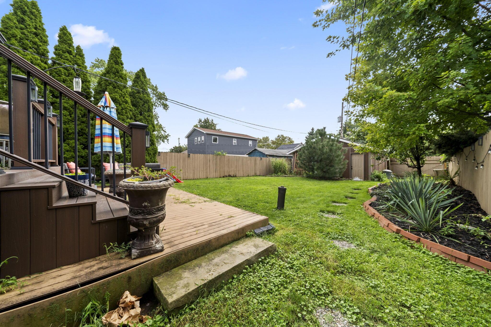 729 Thurman Avenue